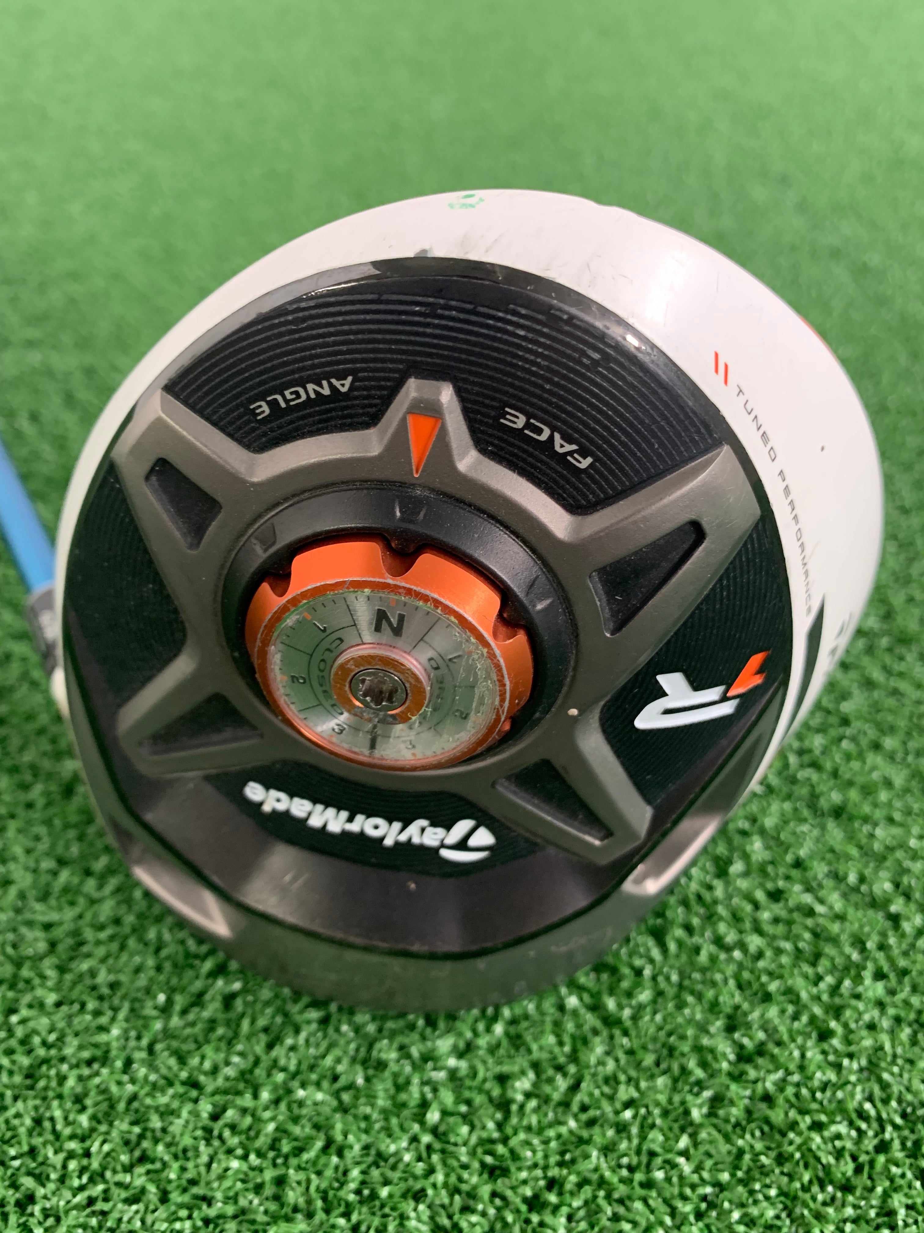 Hotsell TaylorMade R1