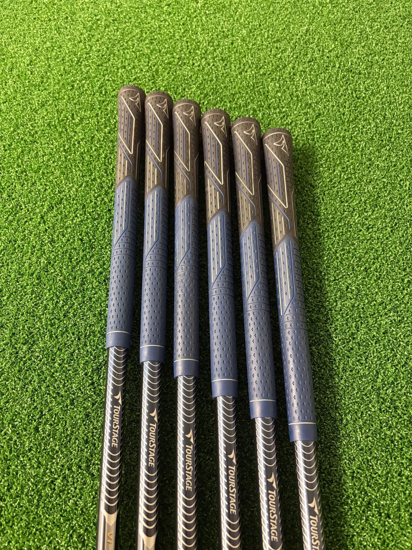 Bridgestone Tour Stage ViQ (2008) 5-PW (Regular)
