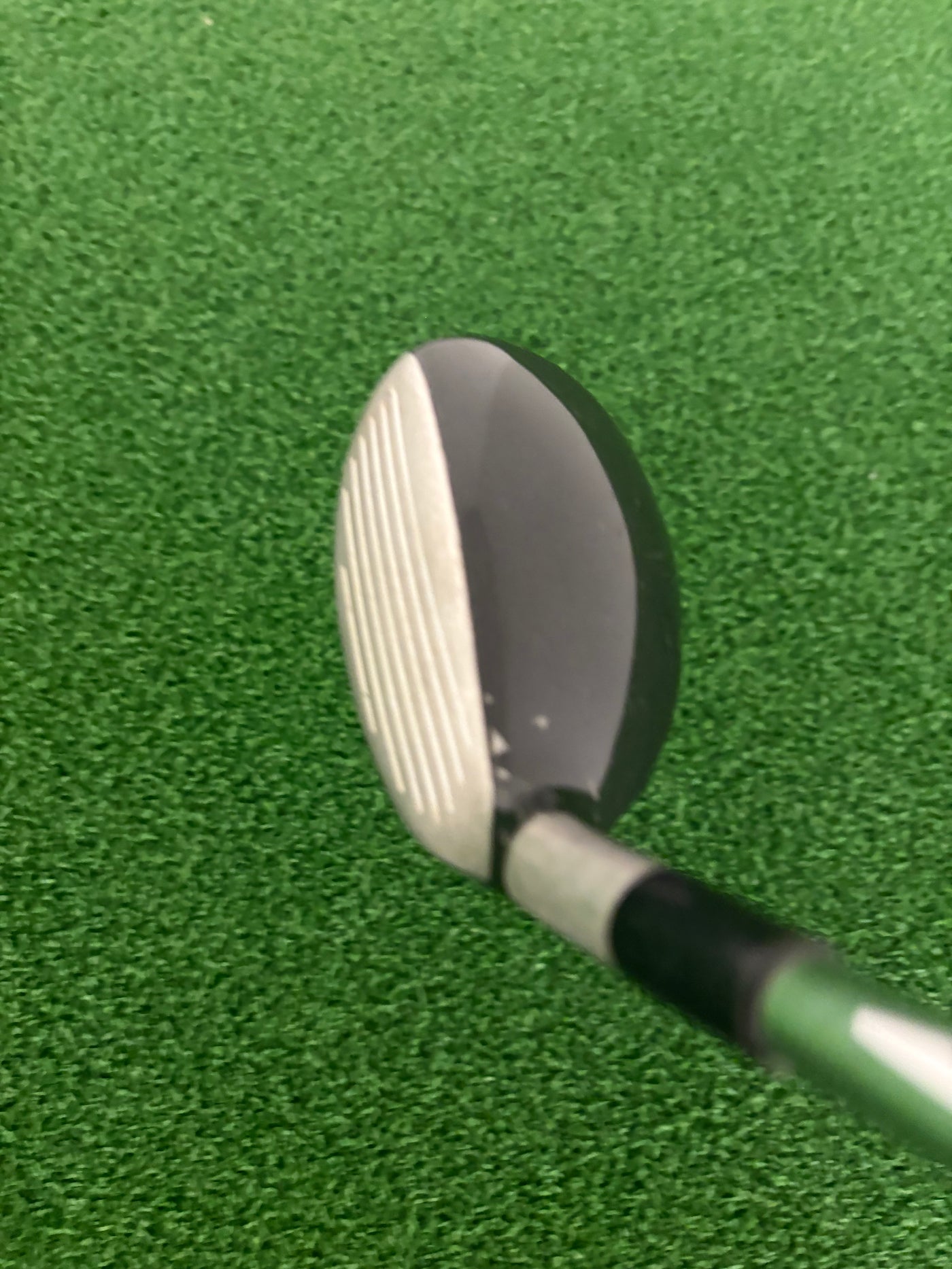 Titleist 909H 21* 4 Hybrid (Stiff)
