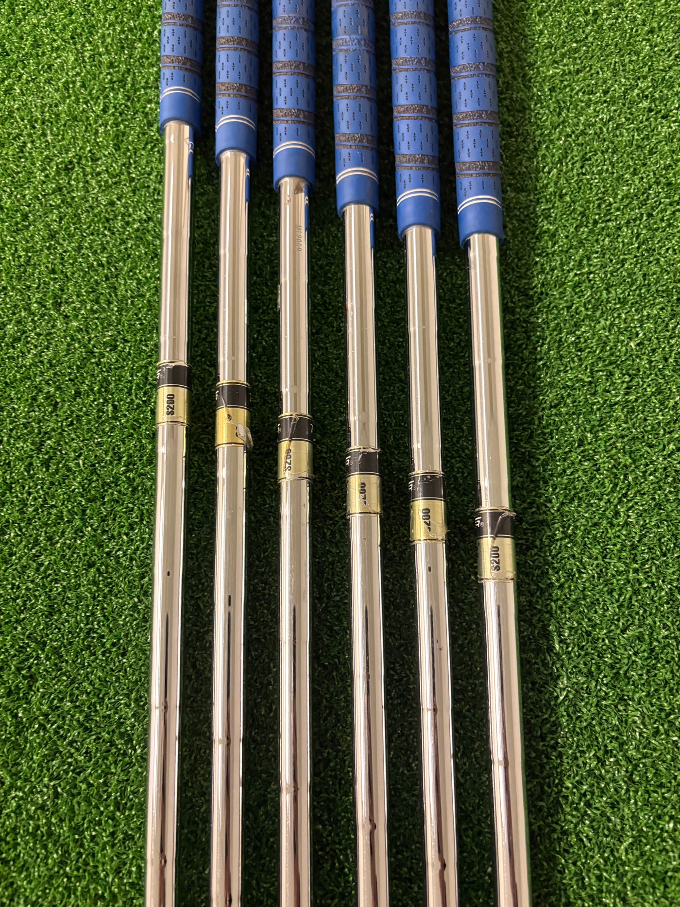 Titleist 712CB 5-PW (Stiff)