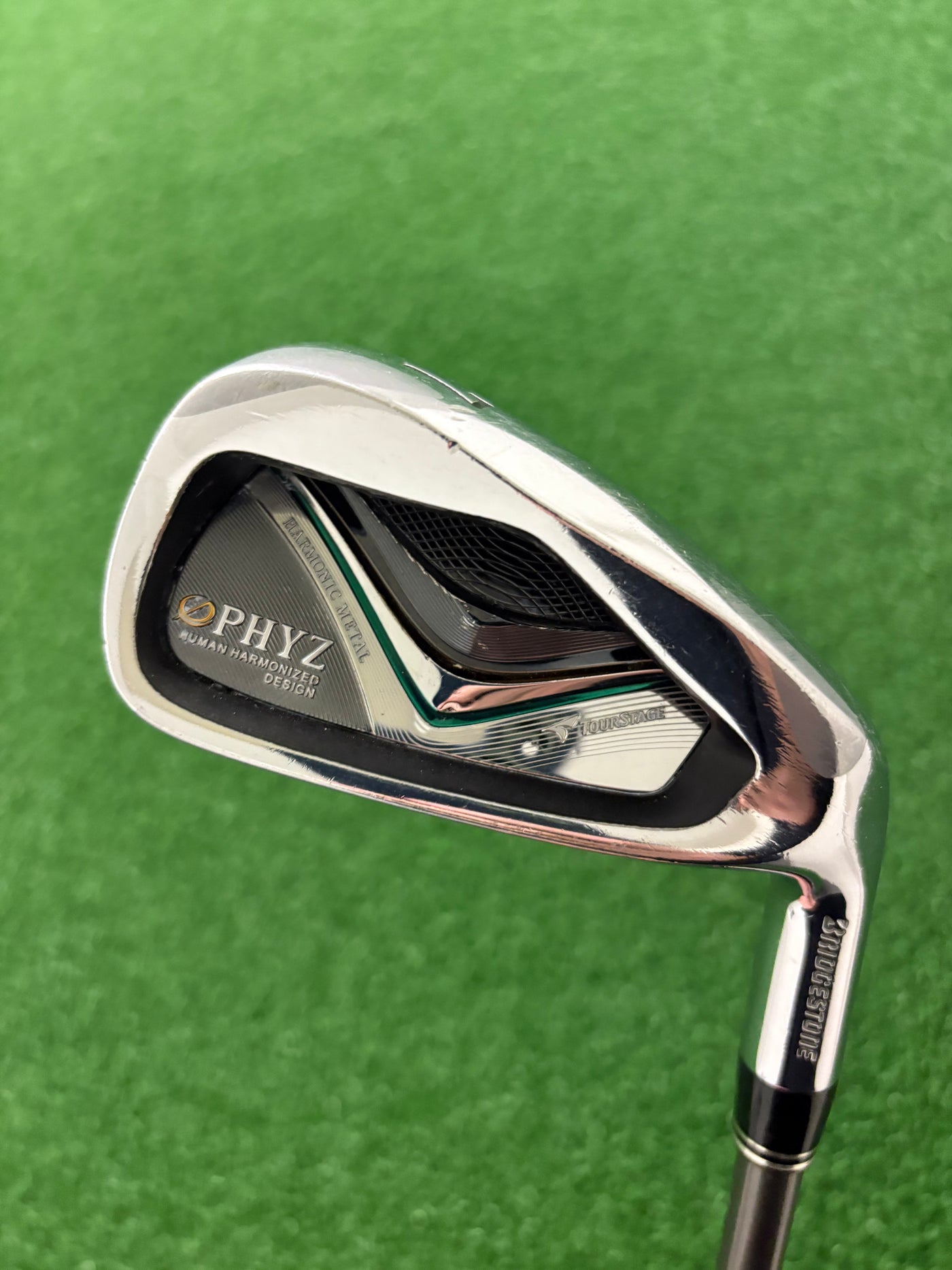 Bridgestone Tour Stage PHYZ 5-PW (Regular)