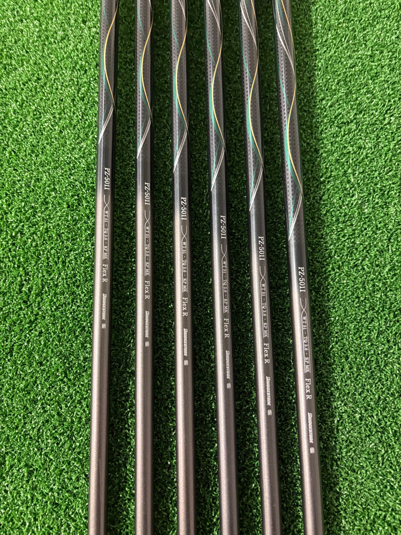Bridgestone Tour Stage PHYZ 5-PW (Regular)