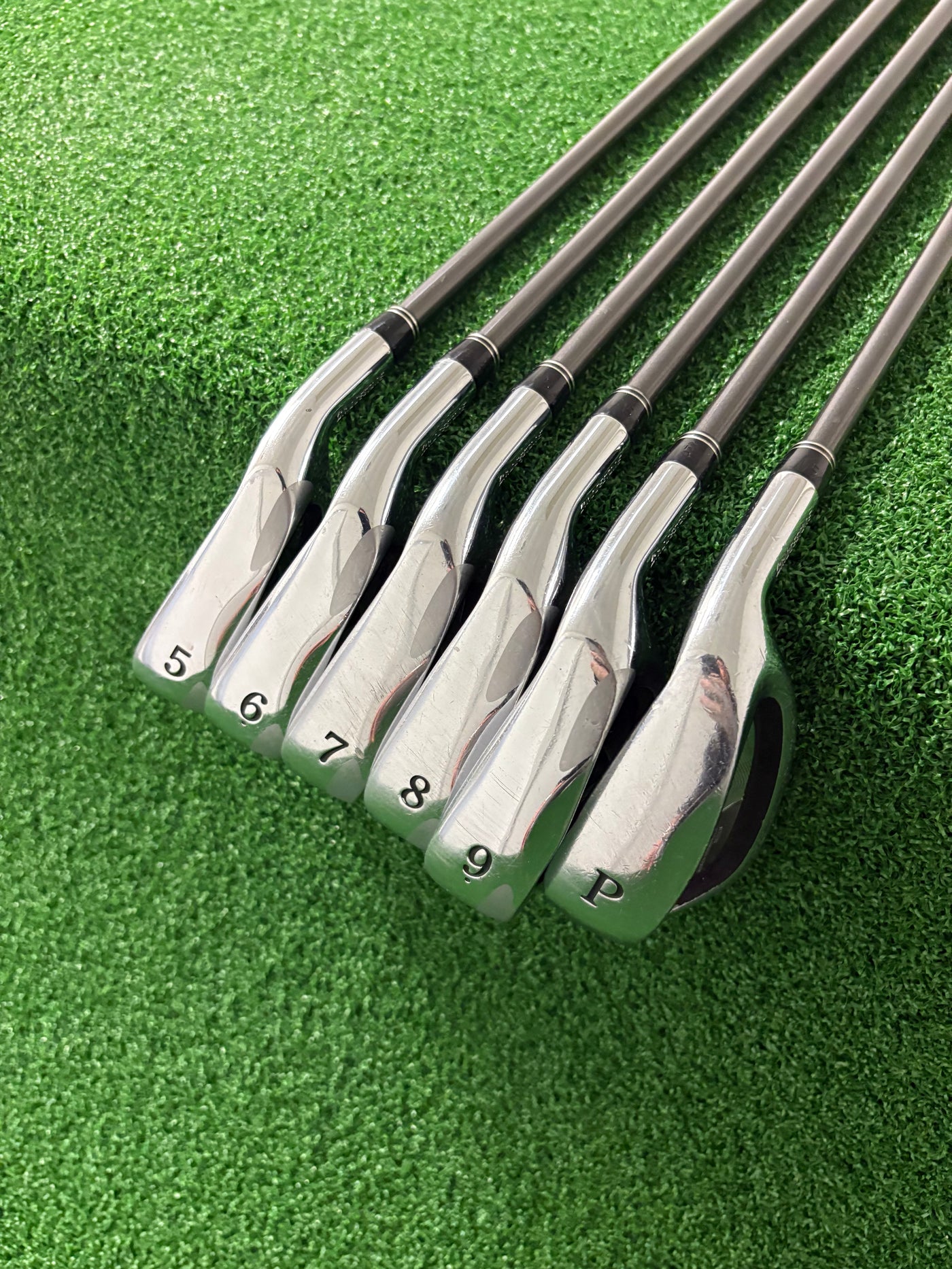 Bridgestone Tour Stage PHYZ 5-PW (Regular)