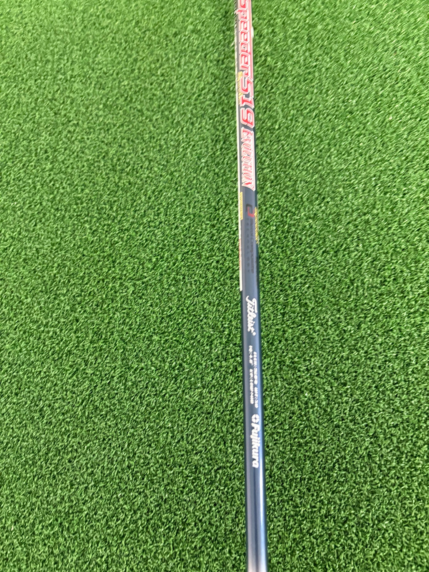 Titleist 913F 17* 4 Wood (Stiff/Regular)