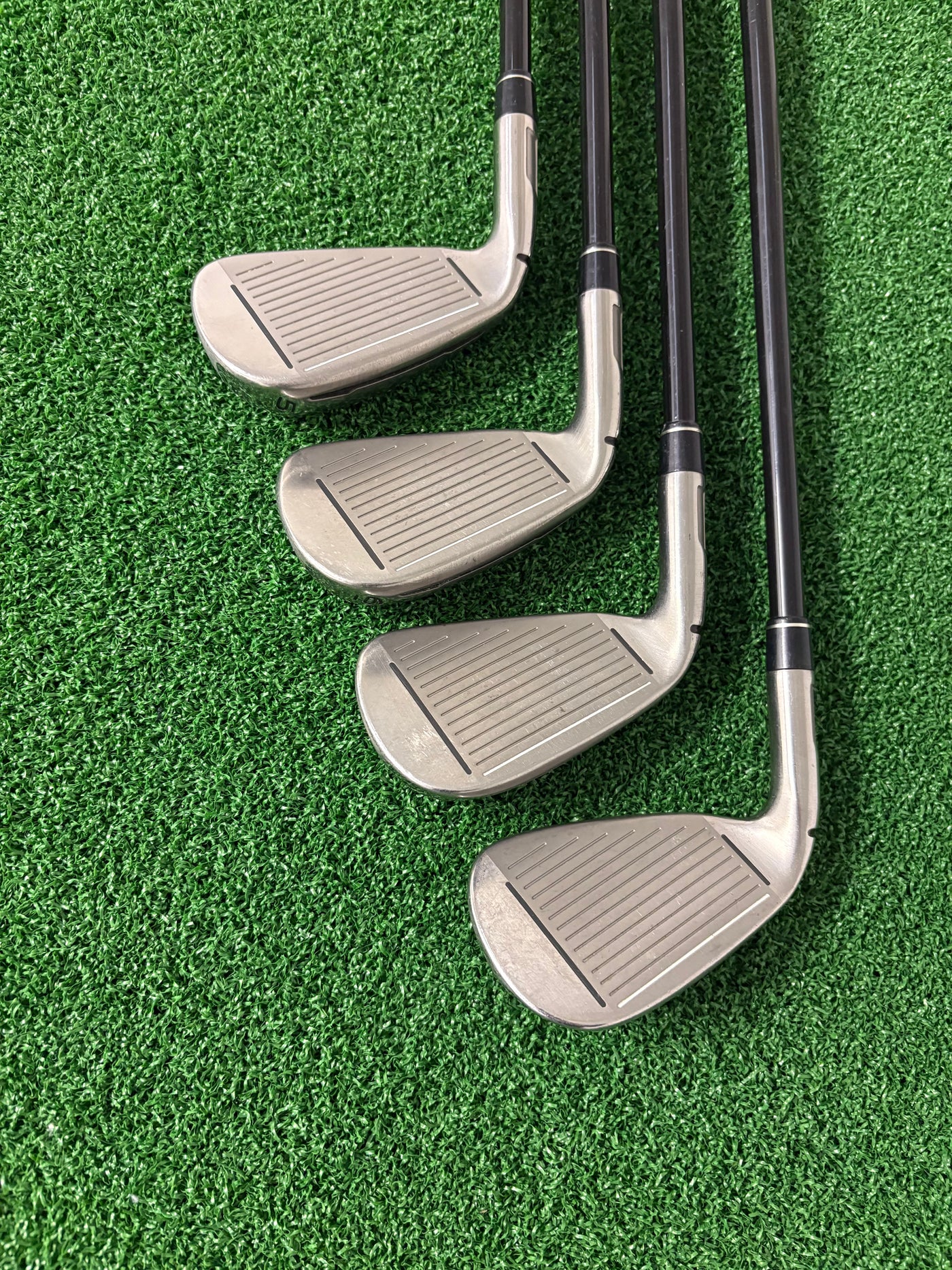 Taylormade M1 (2017) 5-PW + AW + SW (Regular)