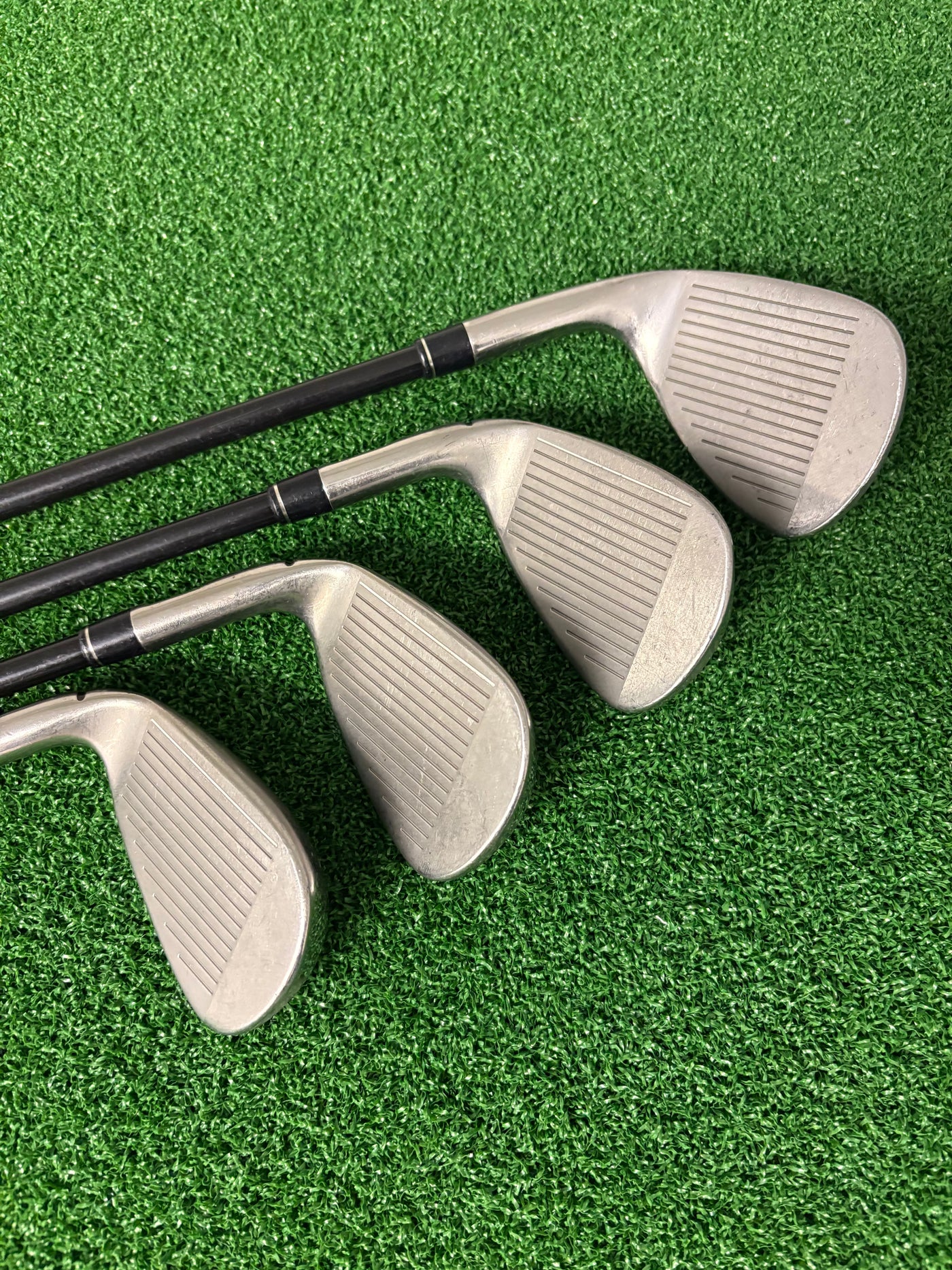 Taylormade M1 (2017) 5-PW + AW + SW (Regular)