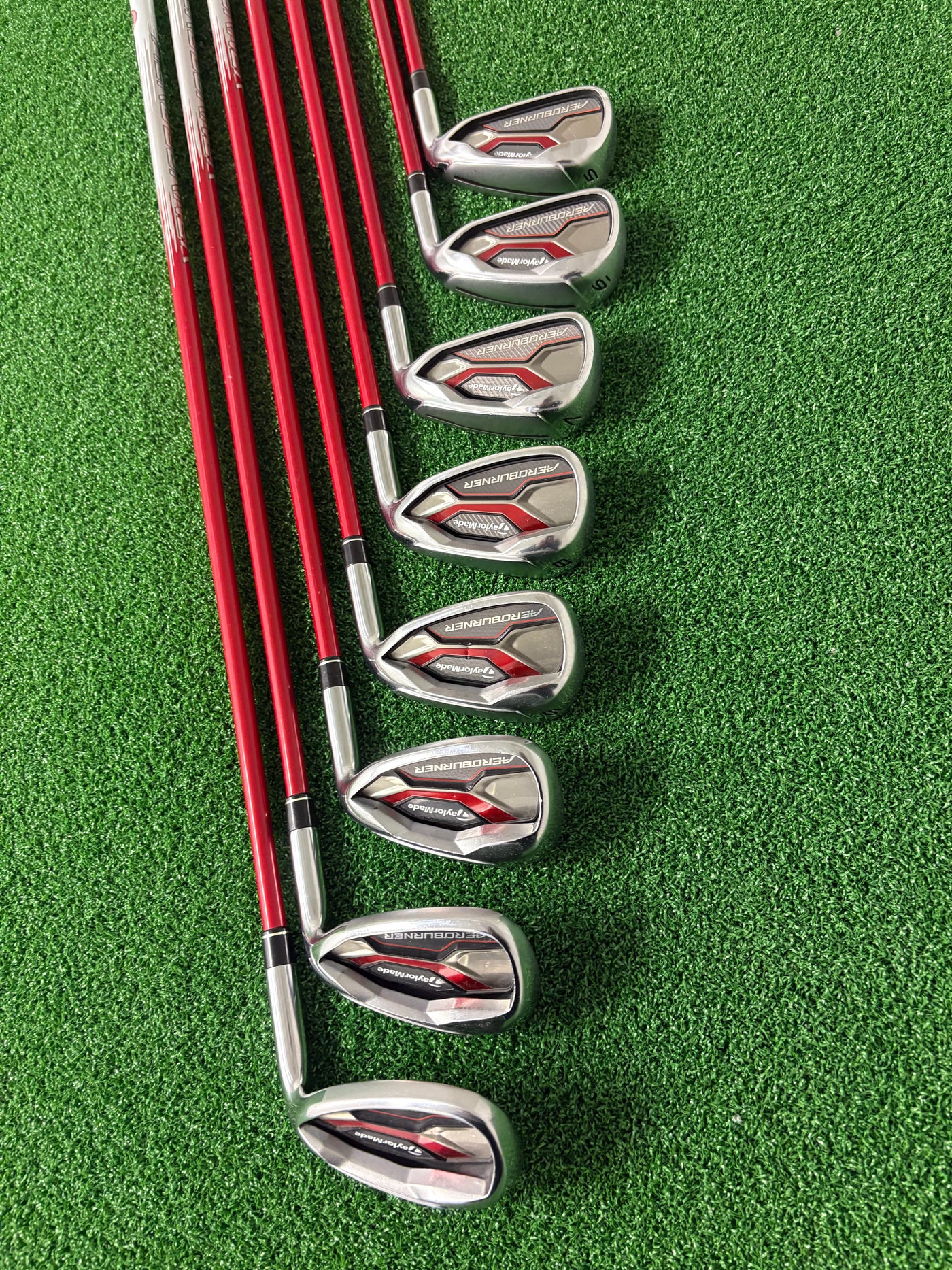 Taylormade Aero Burner 5-PW + AW + SW (Stiff)