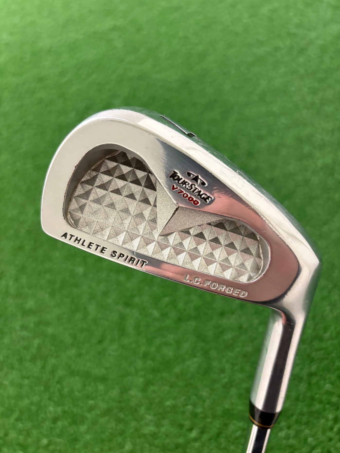 Bridgestone Tour Stage V7000 4-PW + AW  (Stiff)