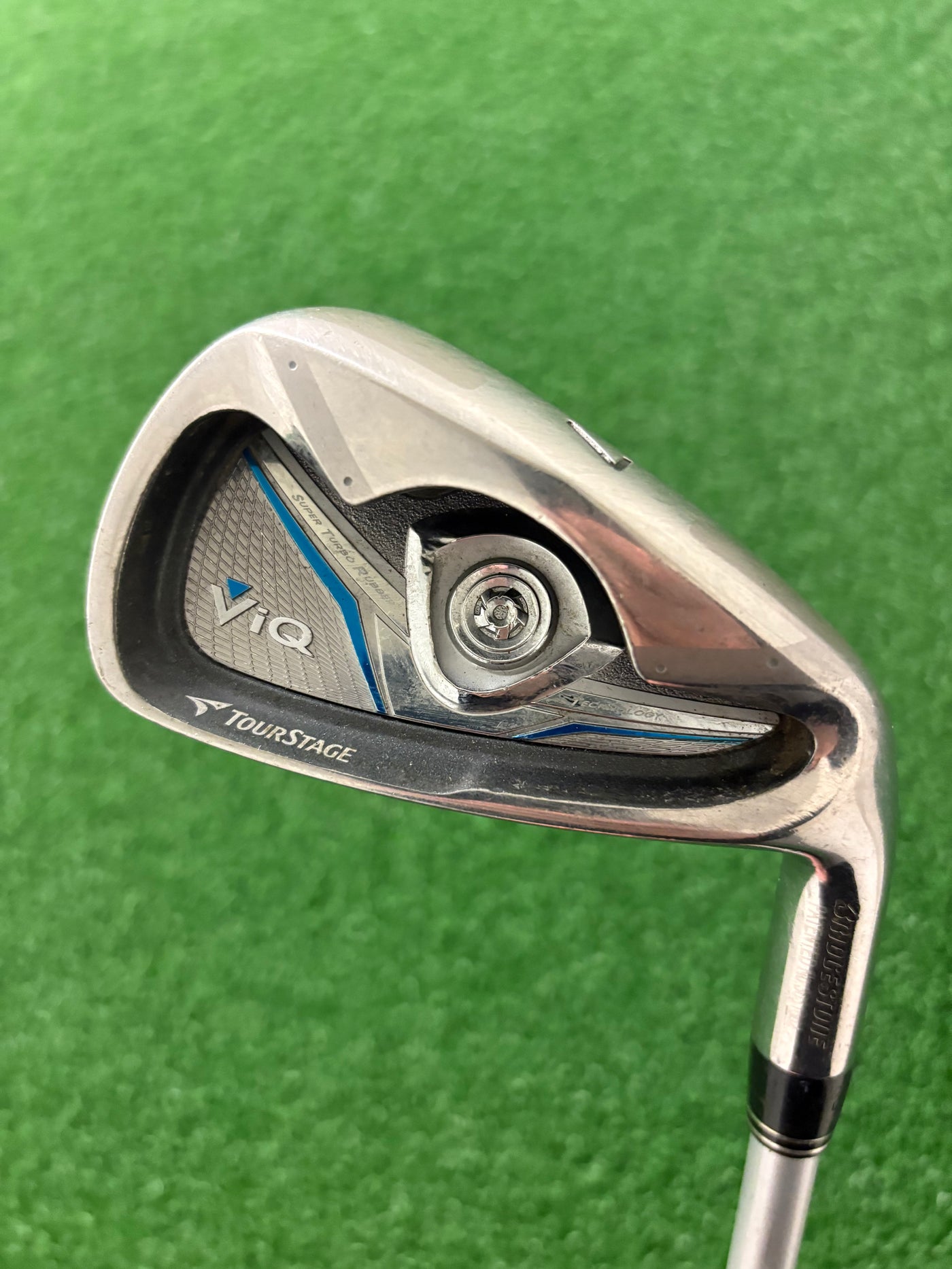 Bridgestone Tour Stage ViQ (2010) 5-PW (Stiff/Regular)