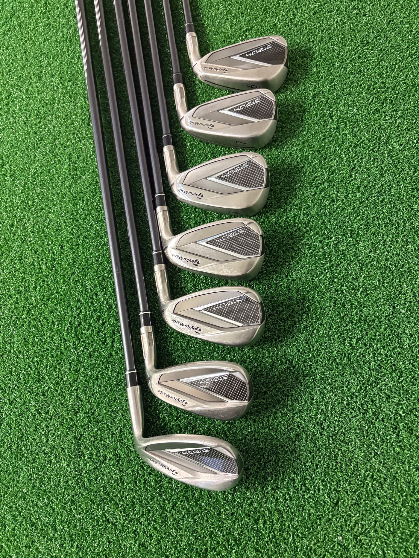 Taylormade Stealth 6-PW + AW + SW (Stiff)
