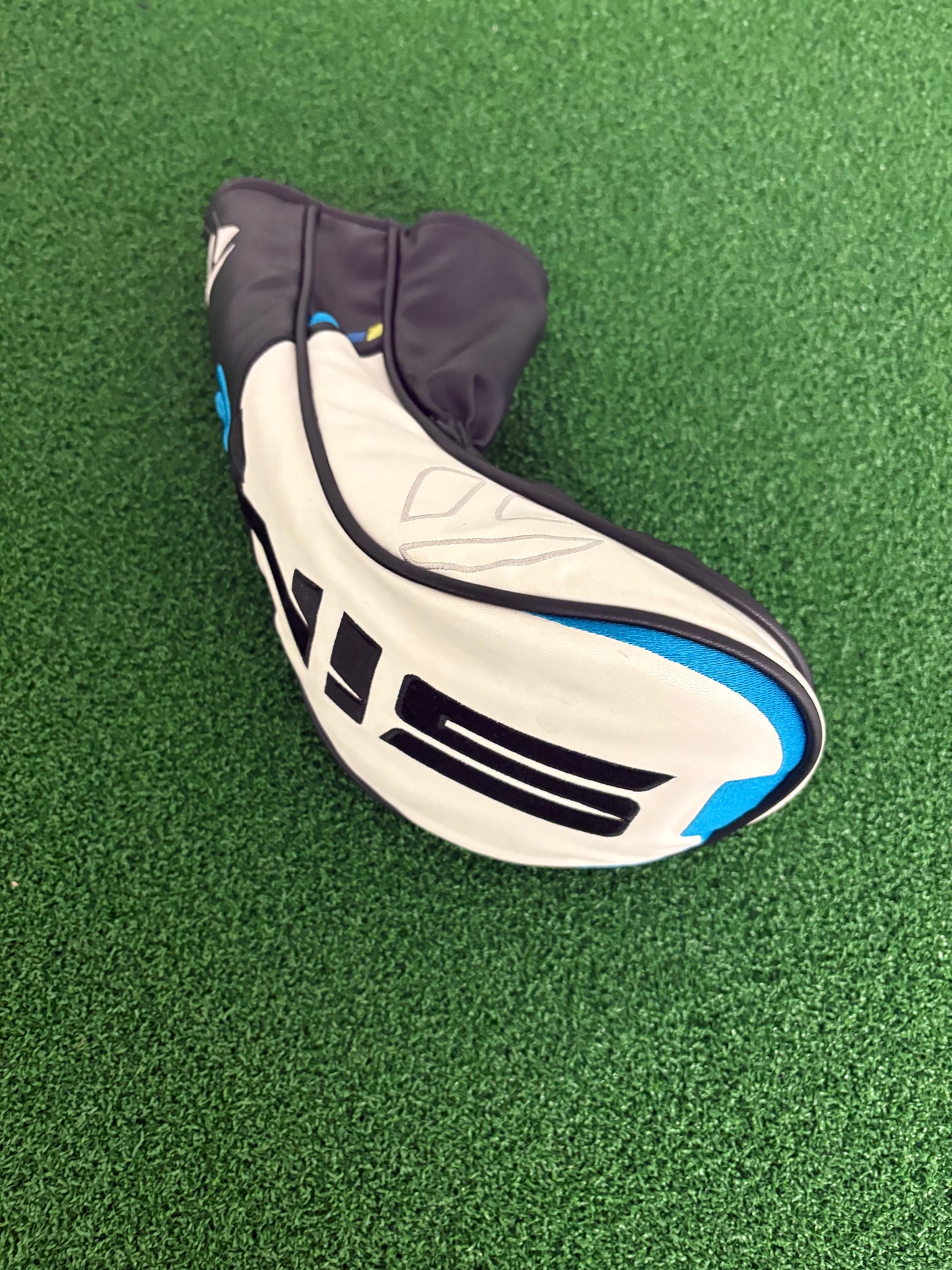 Taylormade Sim 2 Max 9.0* (Stiff)
