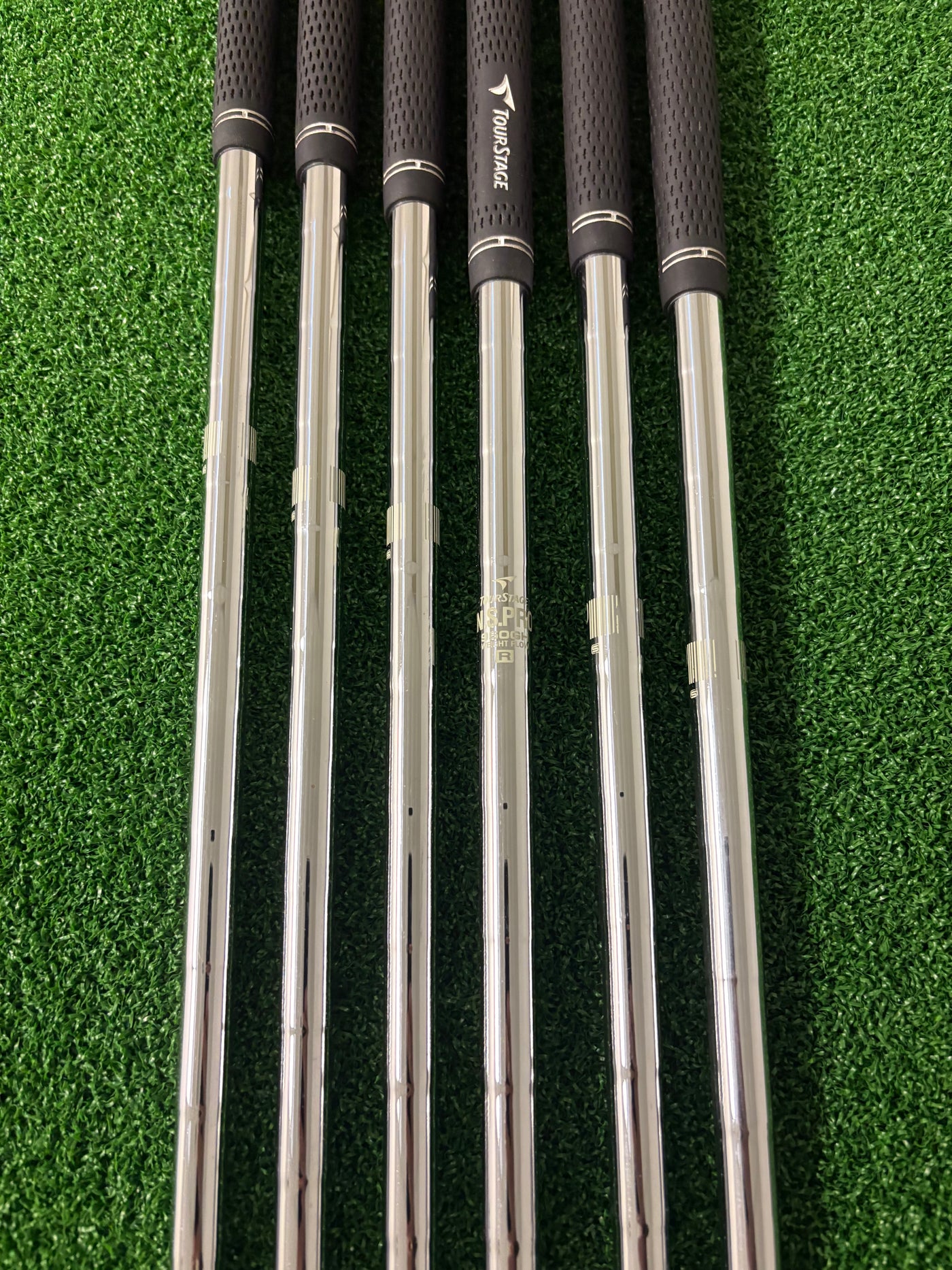 Bridgestone Tour Stage X-Blade GR P-1 5-PW (Regular)
