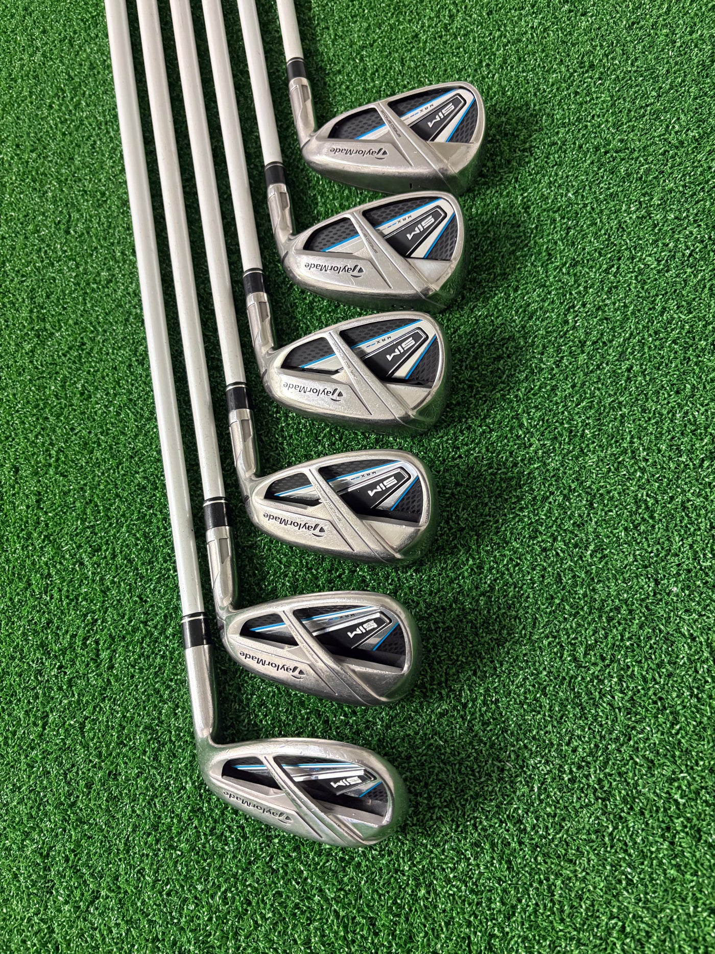 Taylormade Sim Max 7-PW + AW + SW (Ladies)
