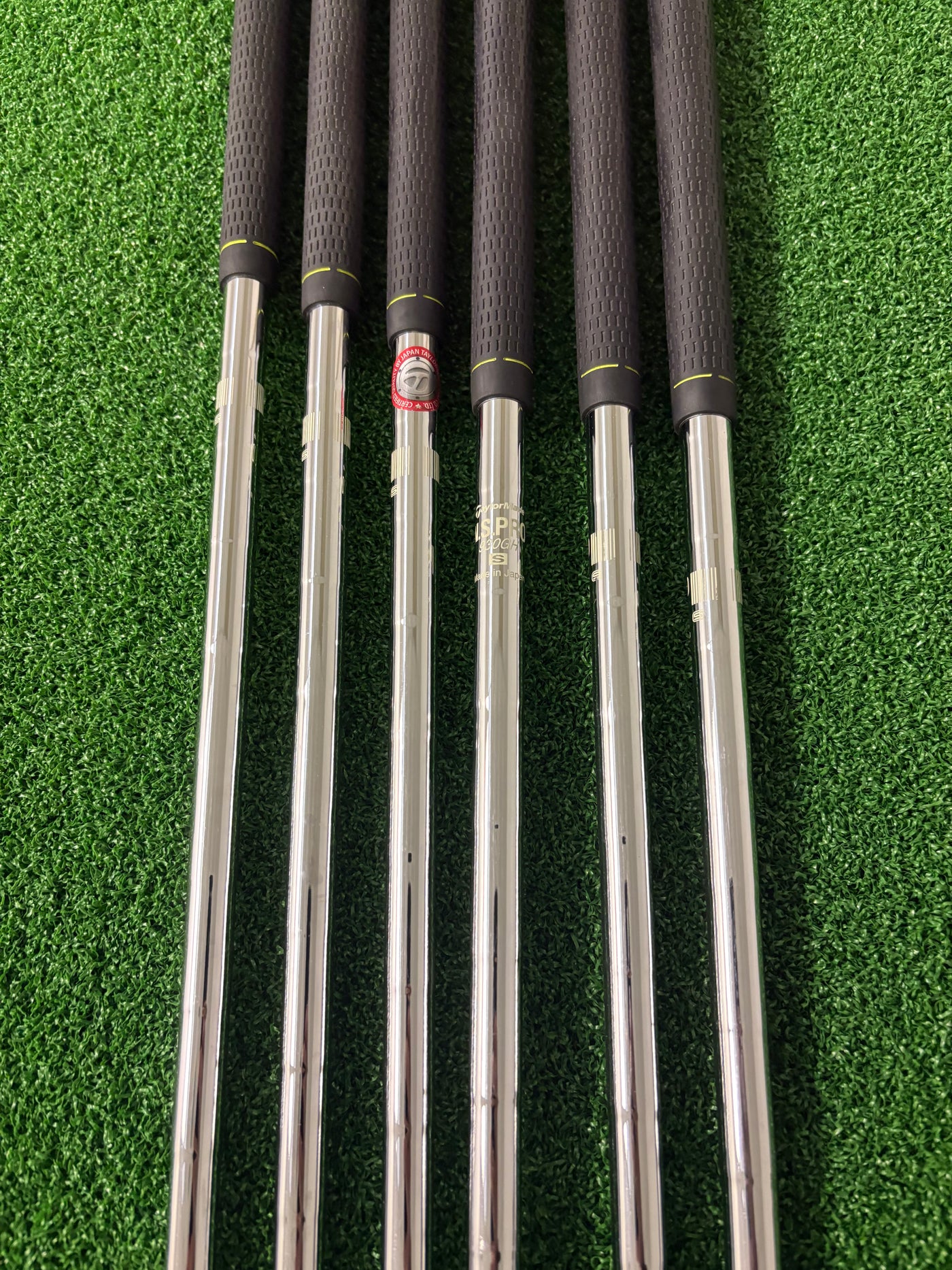 Taylormade M1 (2017) 5-PW  (Stiff)