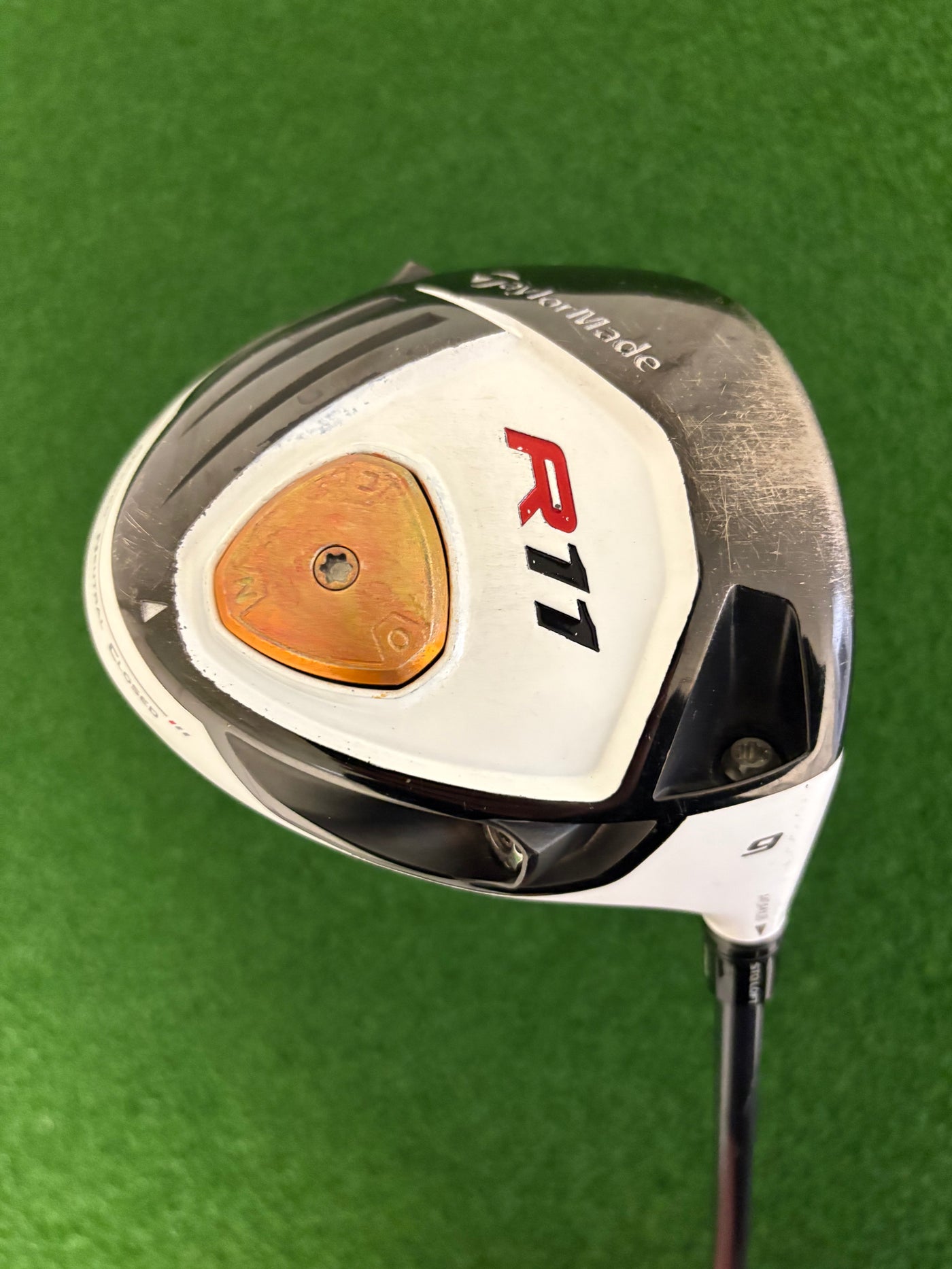 Taylormade R11 9.0* (Stiff)