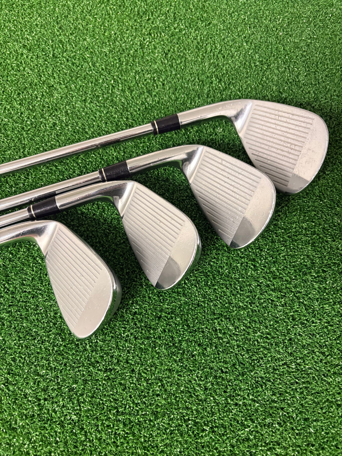 Taylormade Gloire Forged 5-PW + AW + SW (Stiff)