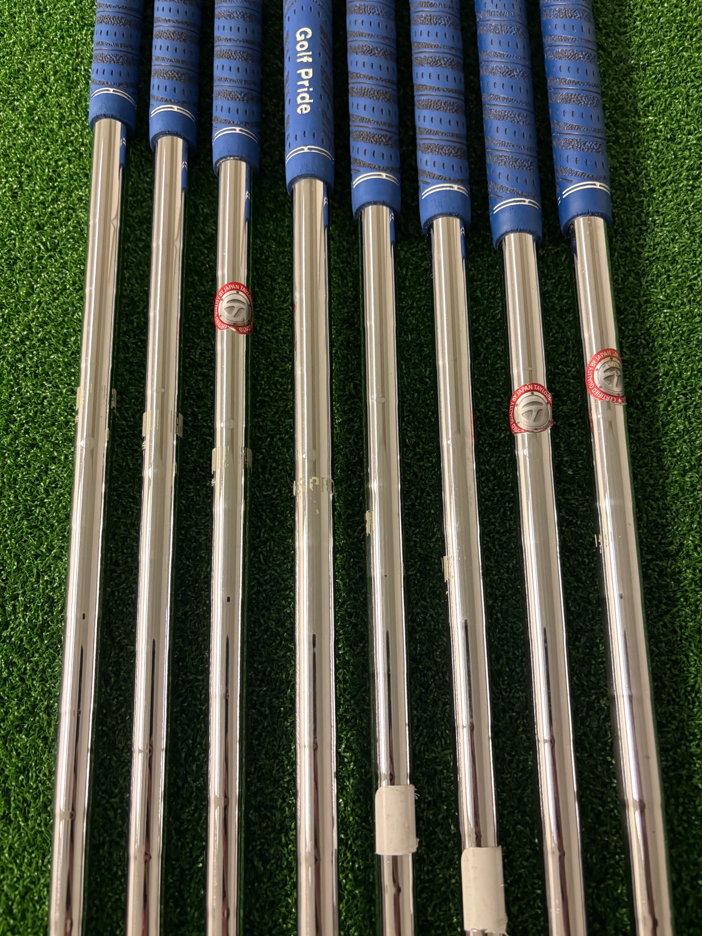 Taylormade Gloire Forged 5-PW + AW + SW (Stiff)