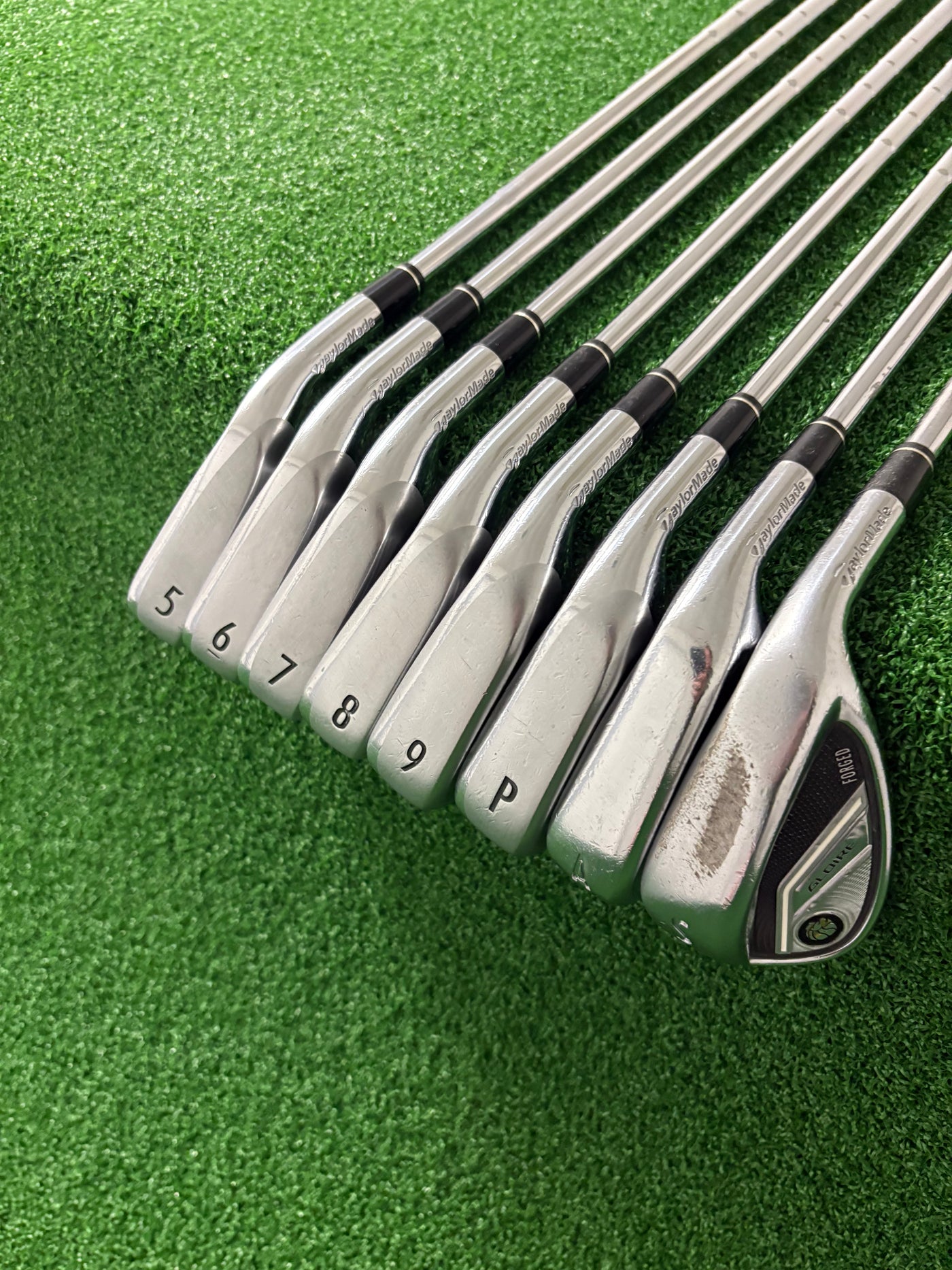 Taylormade Gloire Forged 5-PW + AW + SW (Stiff)