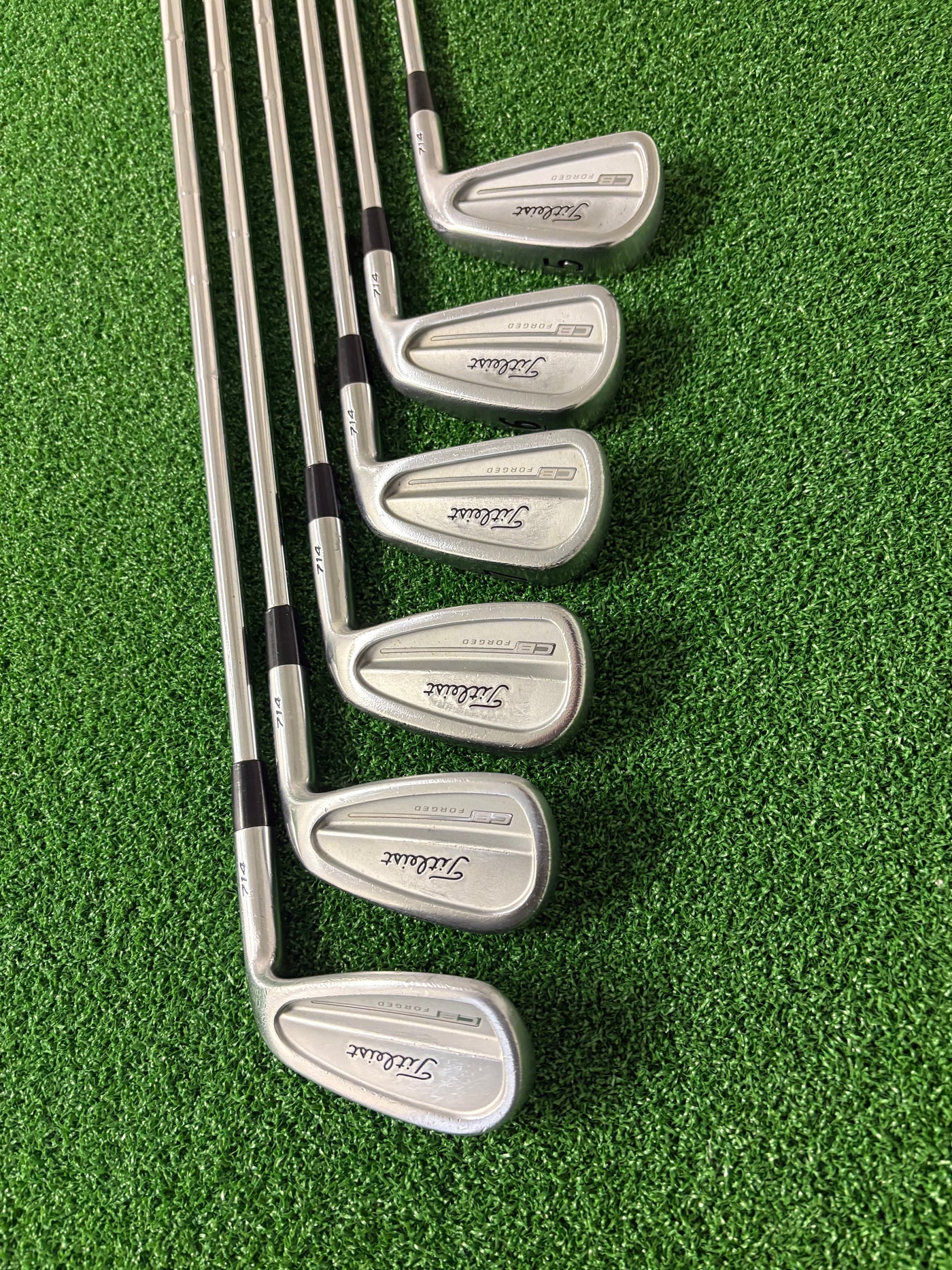 Titleist 714CB 5-PW (Stiff)