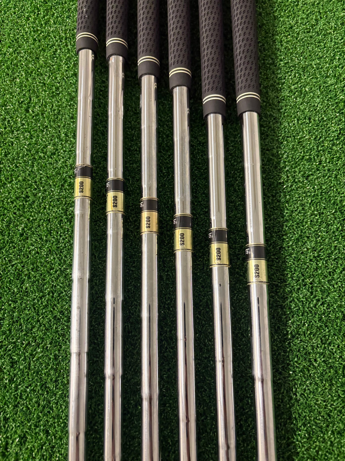 Titleist 714CB 5-PW (Stiff)
