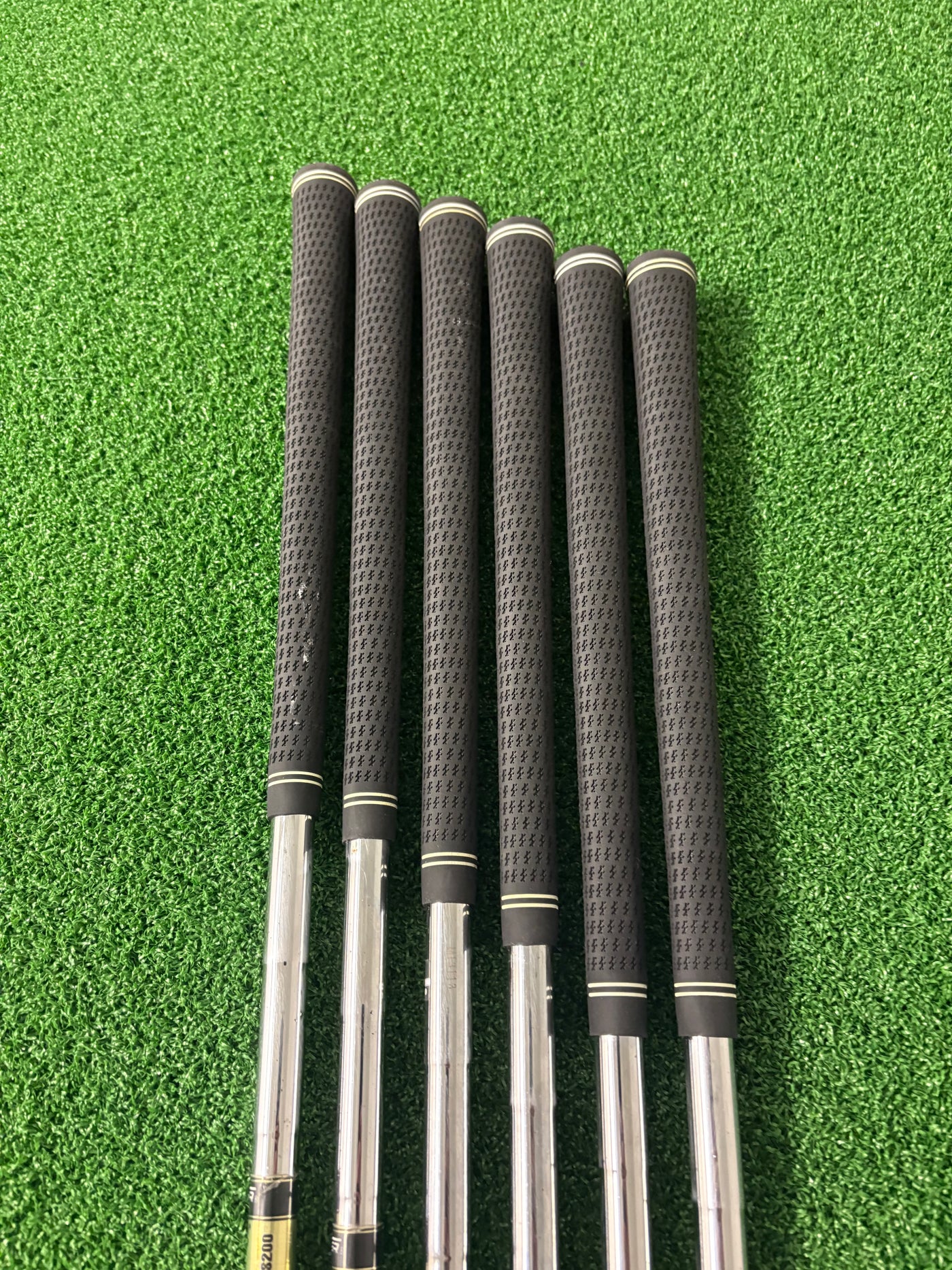 Titleist 714CB 5-PW (Stiff)