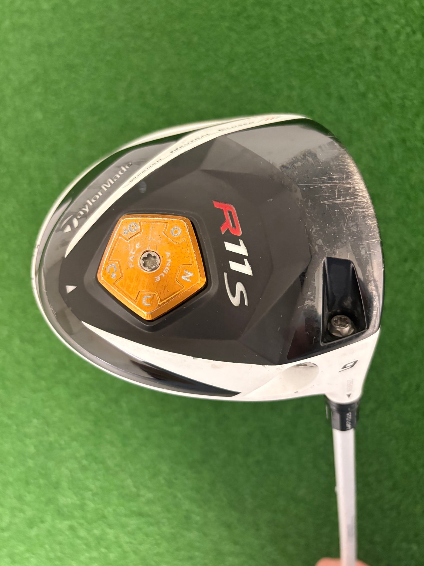 Taylormade R11S 9.0* (Stiff)