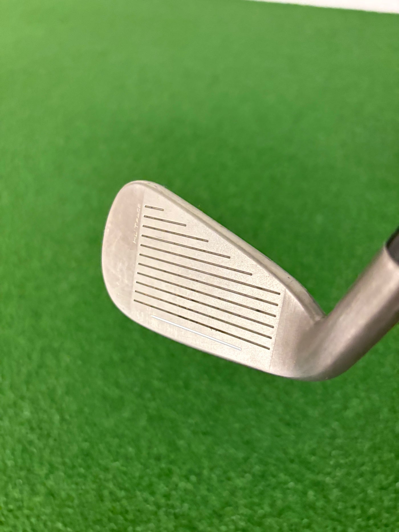 Cobra Dark Speed One Length 19* 4 Iron (Stiff)
