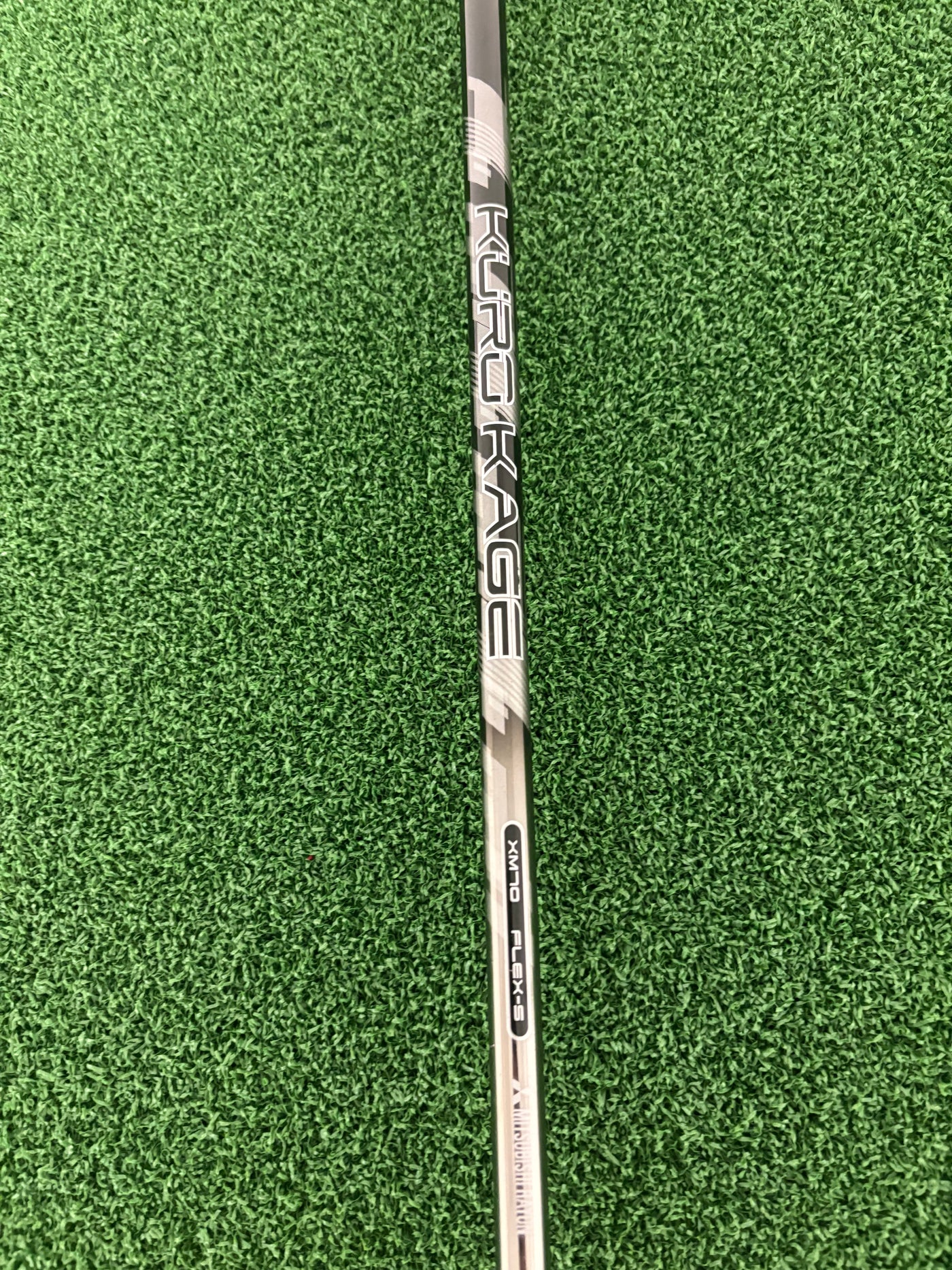 Titleist 915D3 8.5* (Stiff)