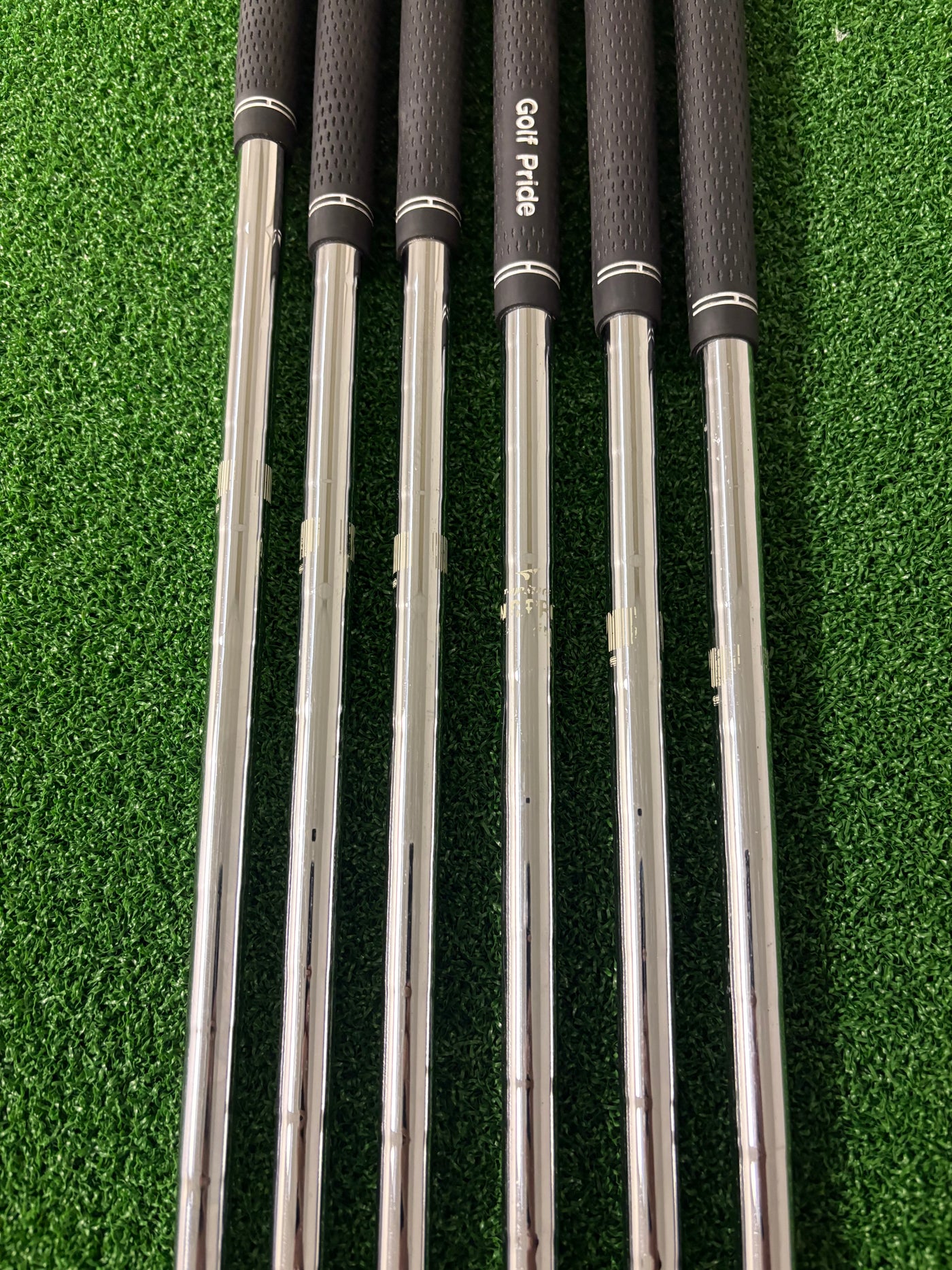 Bridgestone Tour Stage ViQ Forged 5-PW (Regular)