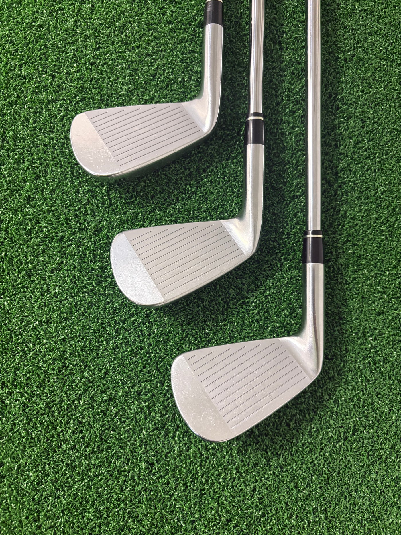 Honma Tour World TW737V 5-PW (Stiff)