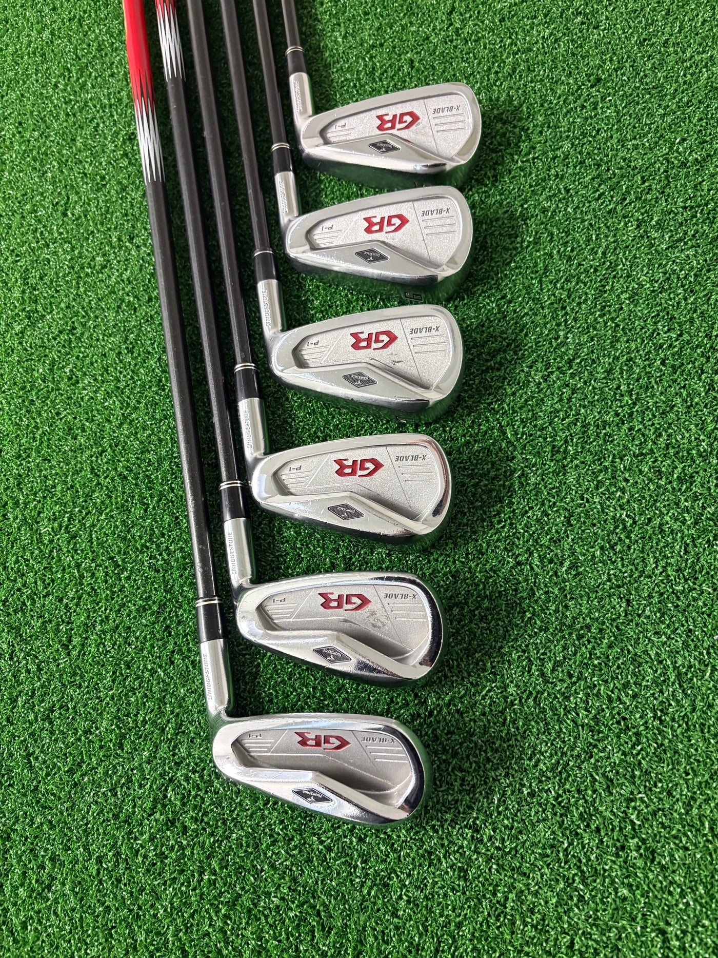 Bridgestone Tour Stage X-Blade GR P-1 5-PW (Stiff)