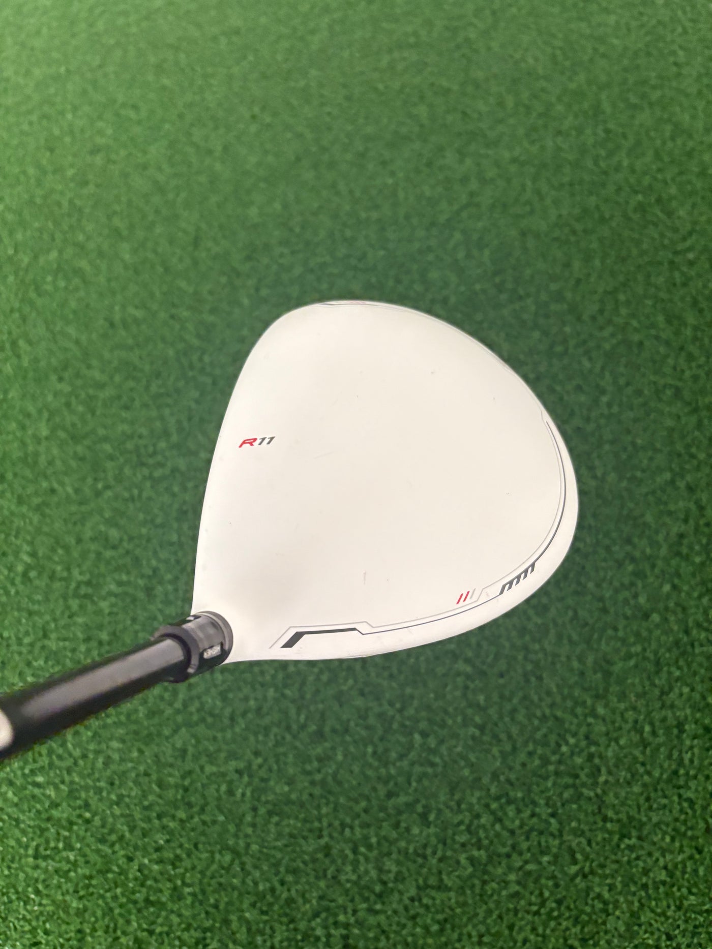 Taylormade R11S 10.5* (Stiff)