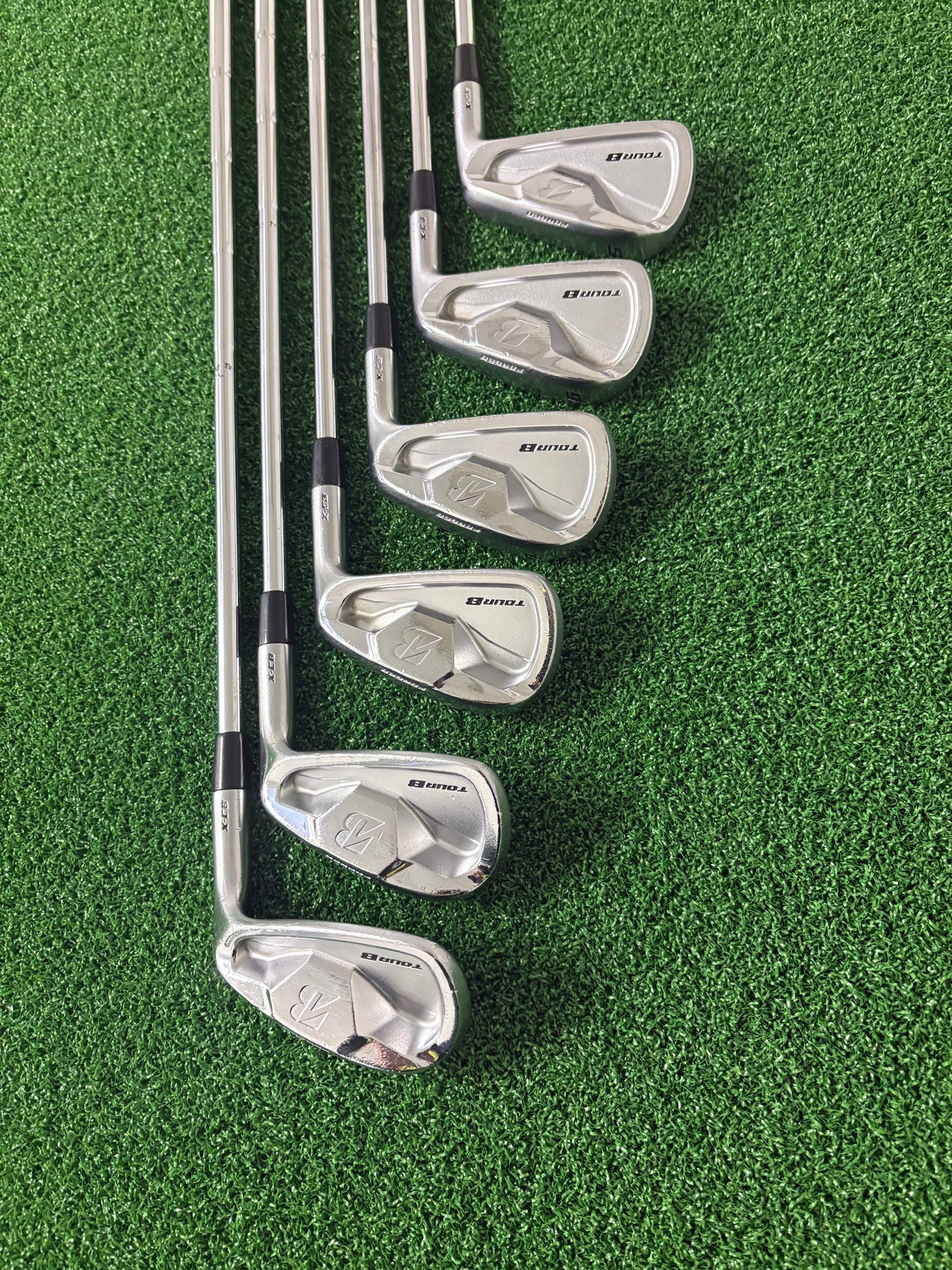 Bridgestone Tour B X-CB 5-PW (Stiff)