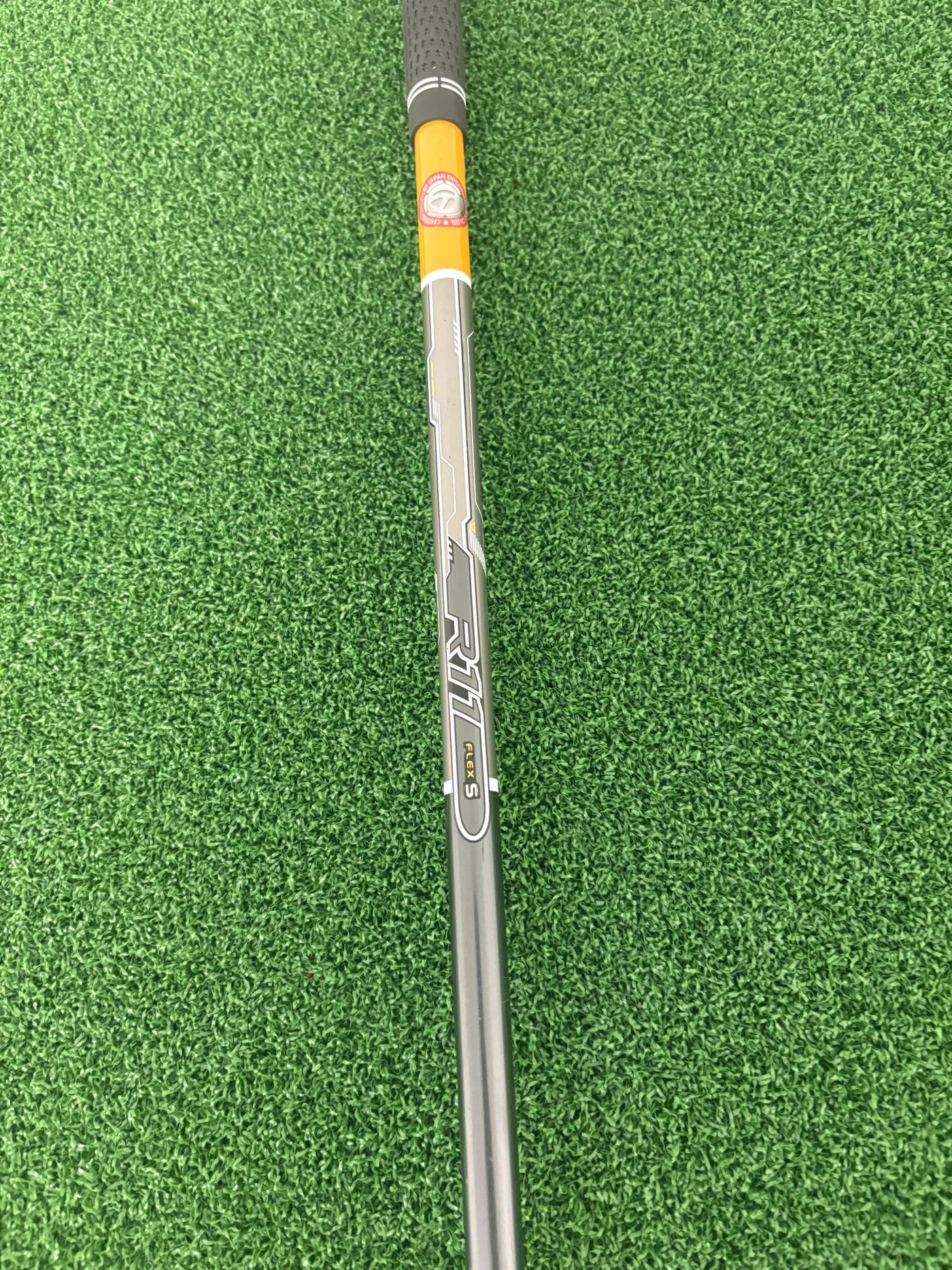 Taylormade R11S 10.5* (Stiff)