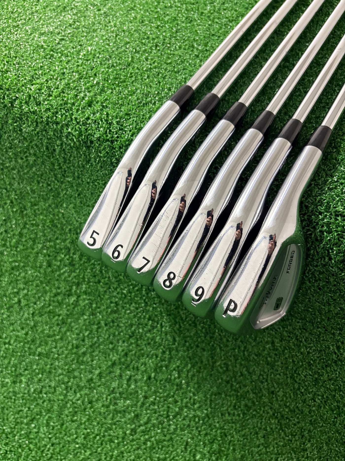 Titleist 716CB 5-PW (Stiff)