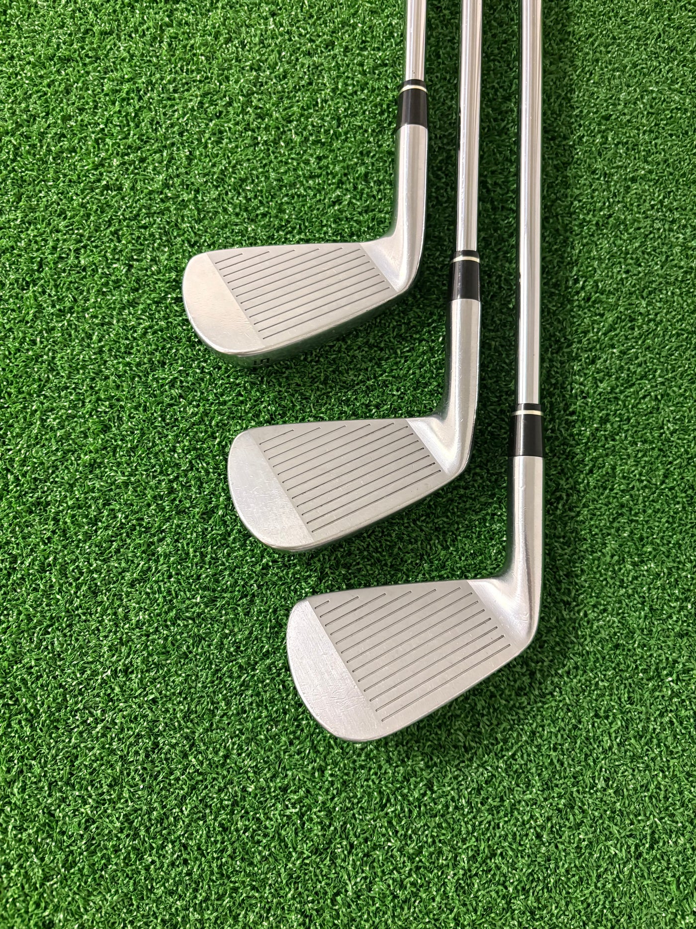 Honma Tour World TW737V 5-PW (Stiff)