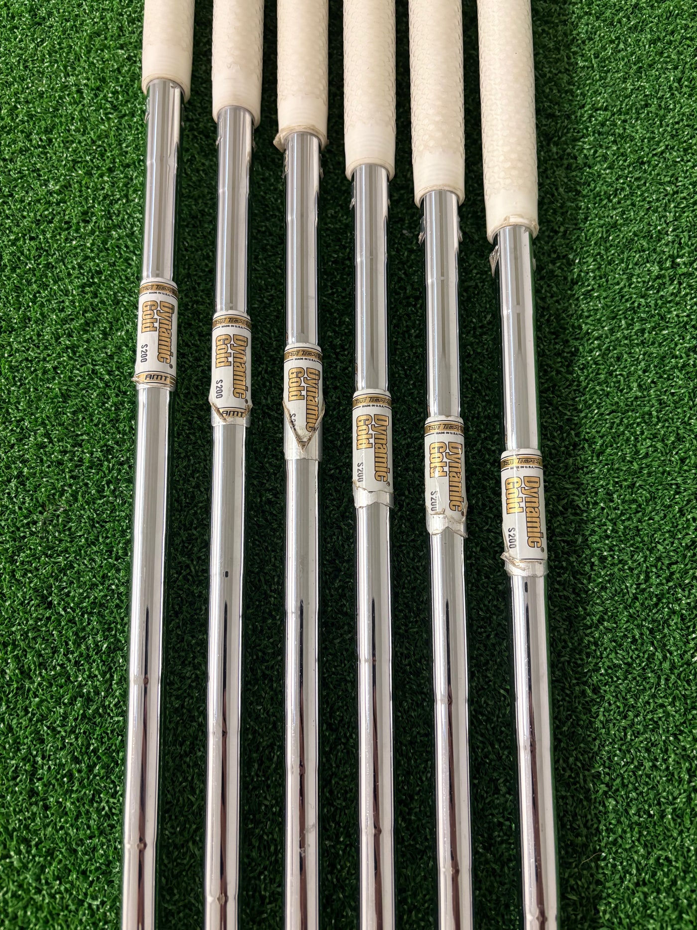 Honma Tour World TW737V 5-PW (Stiff)