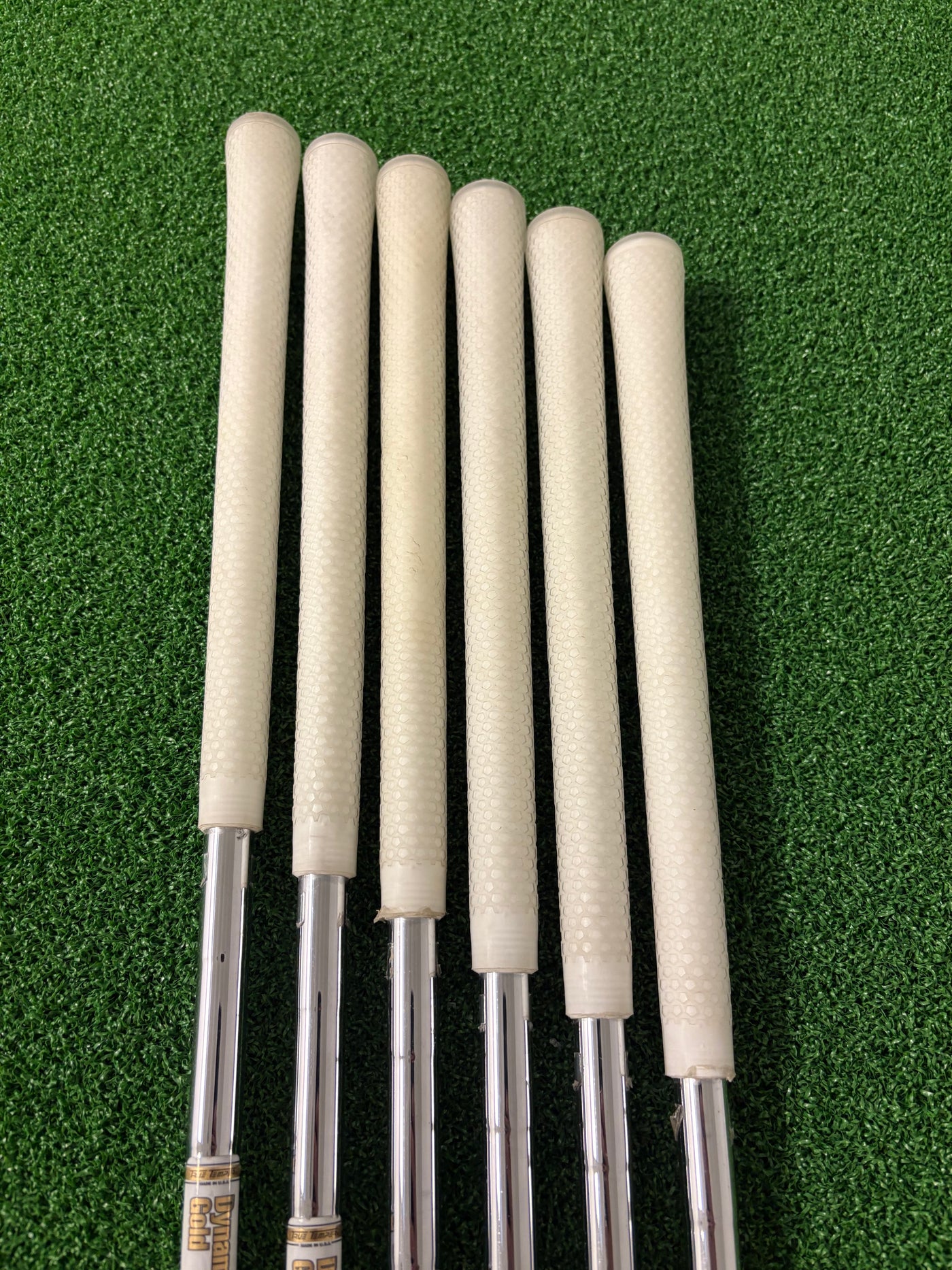 Honma Tour World TW737V 5-PW (Stiff)