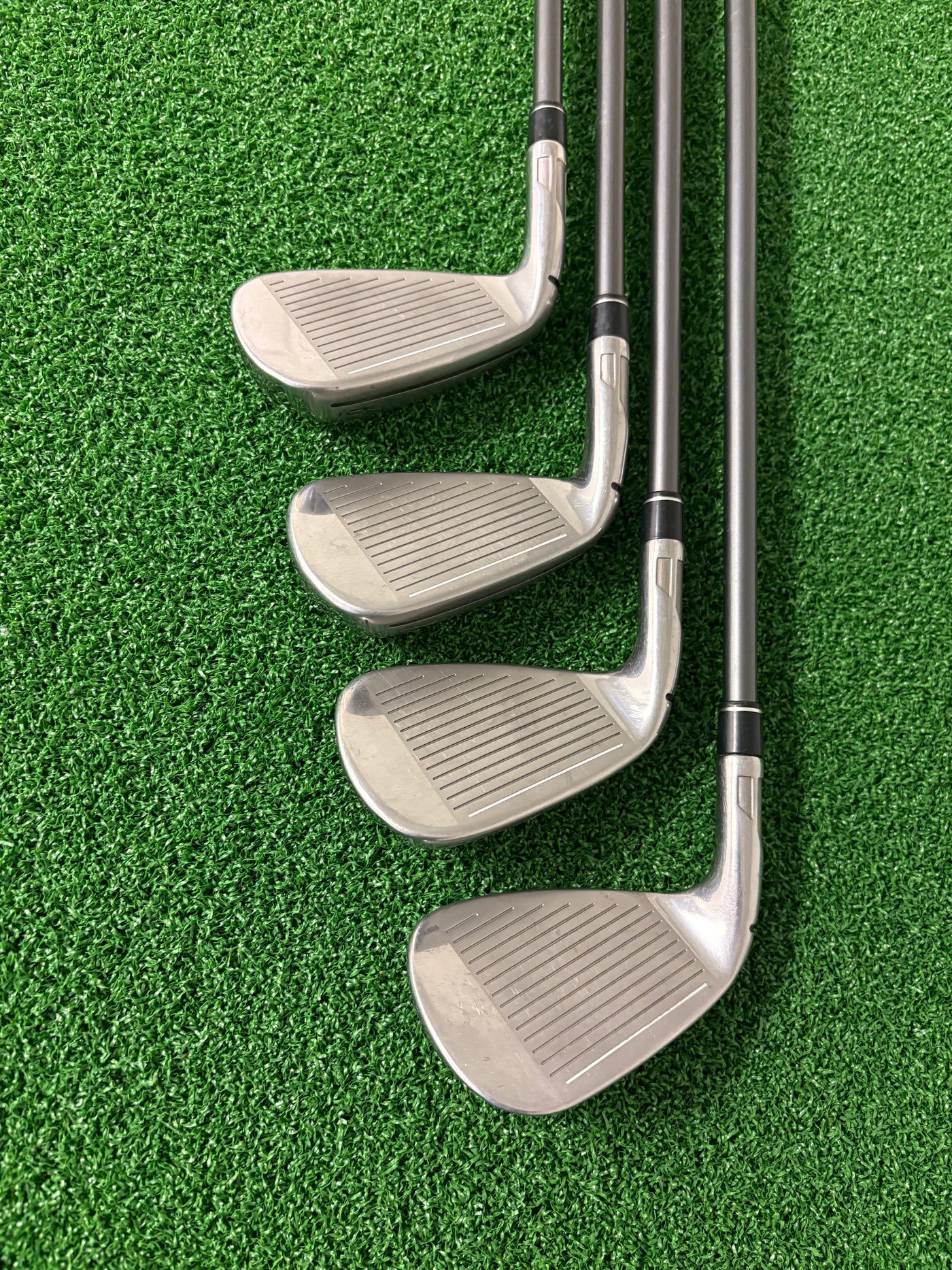 Taylormade Sim Max 6-PW + AW + SW (Stiff)