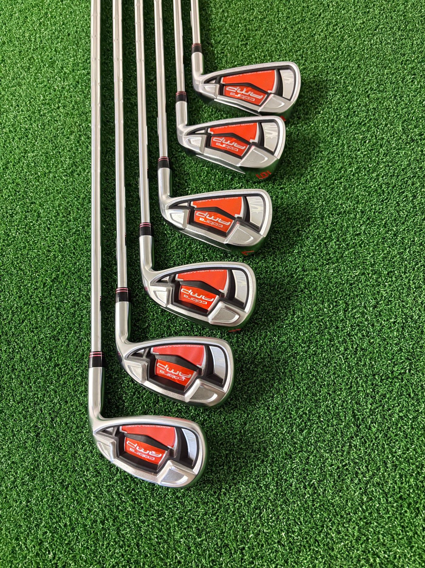 Cobra AMP 5-PW (Stiff)