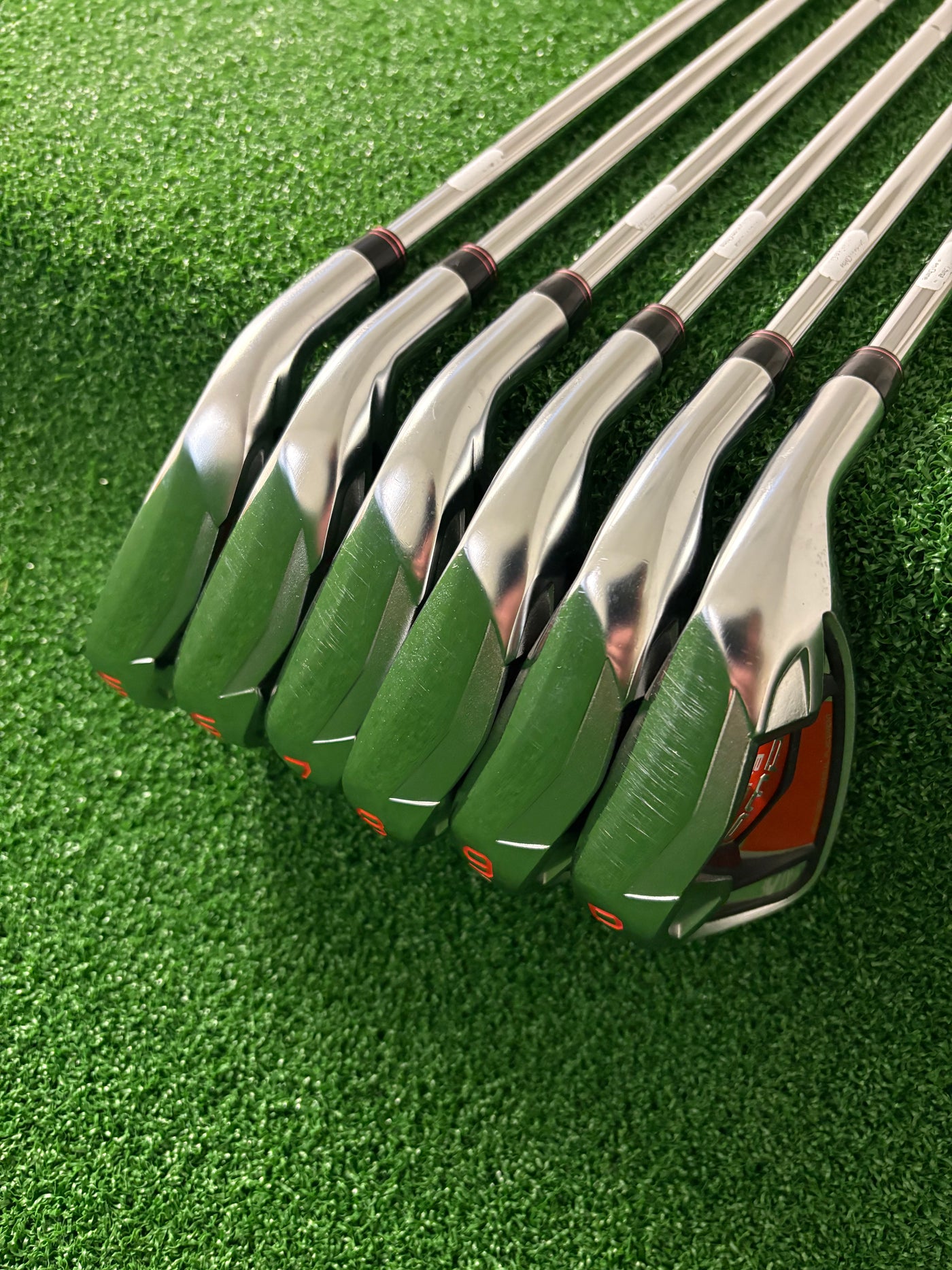 Cobra AMP 5-PW (Stiff)