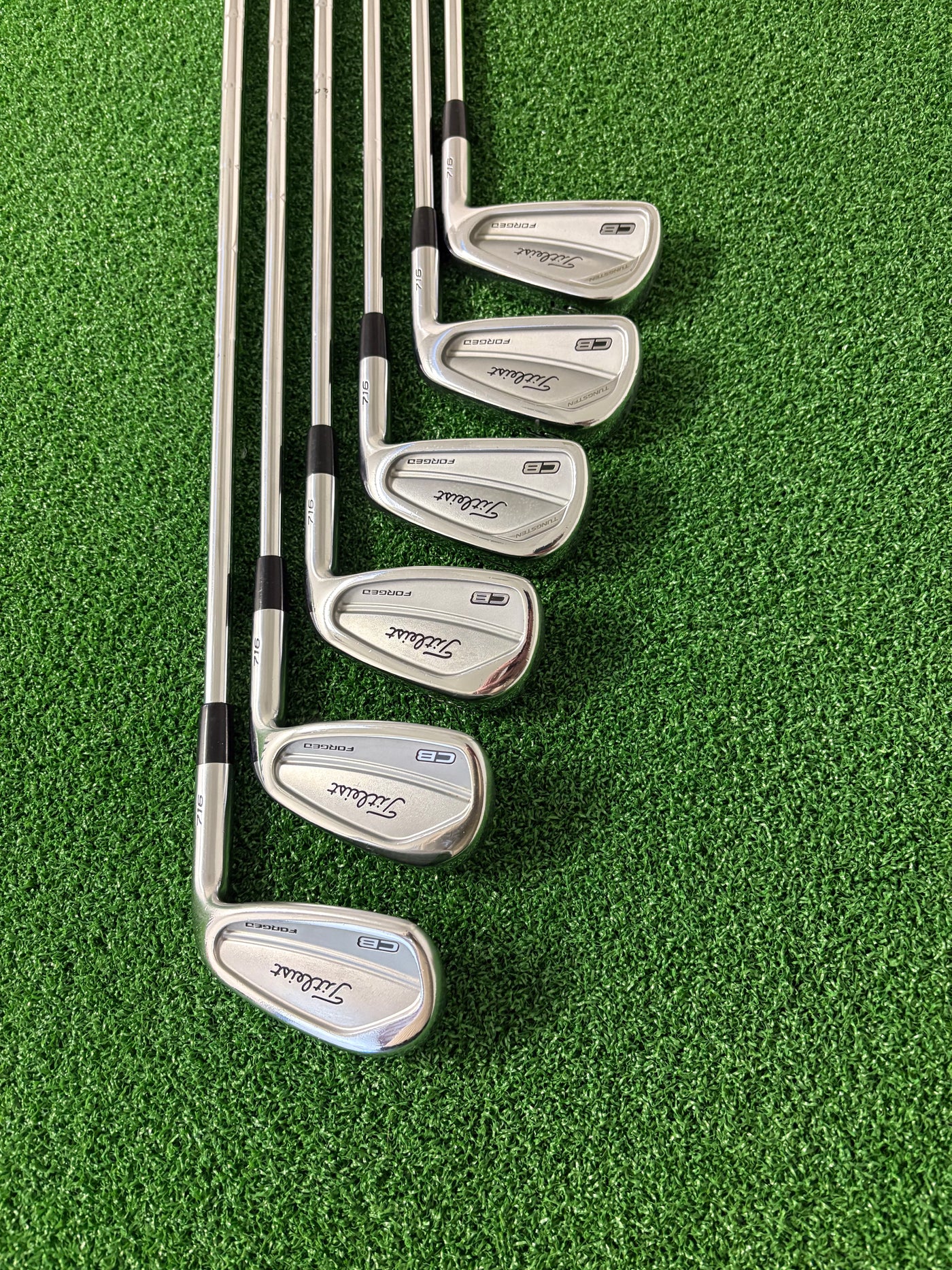 Titleist 716CB 5-PW (Stiff)