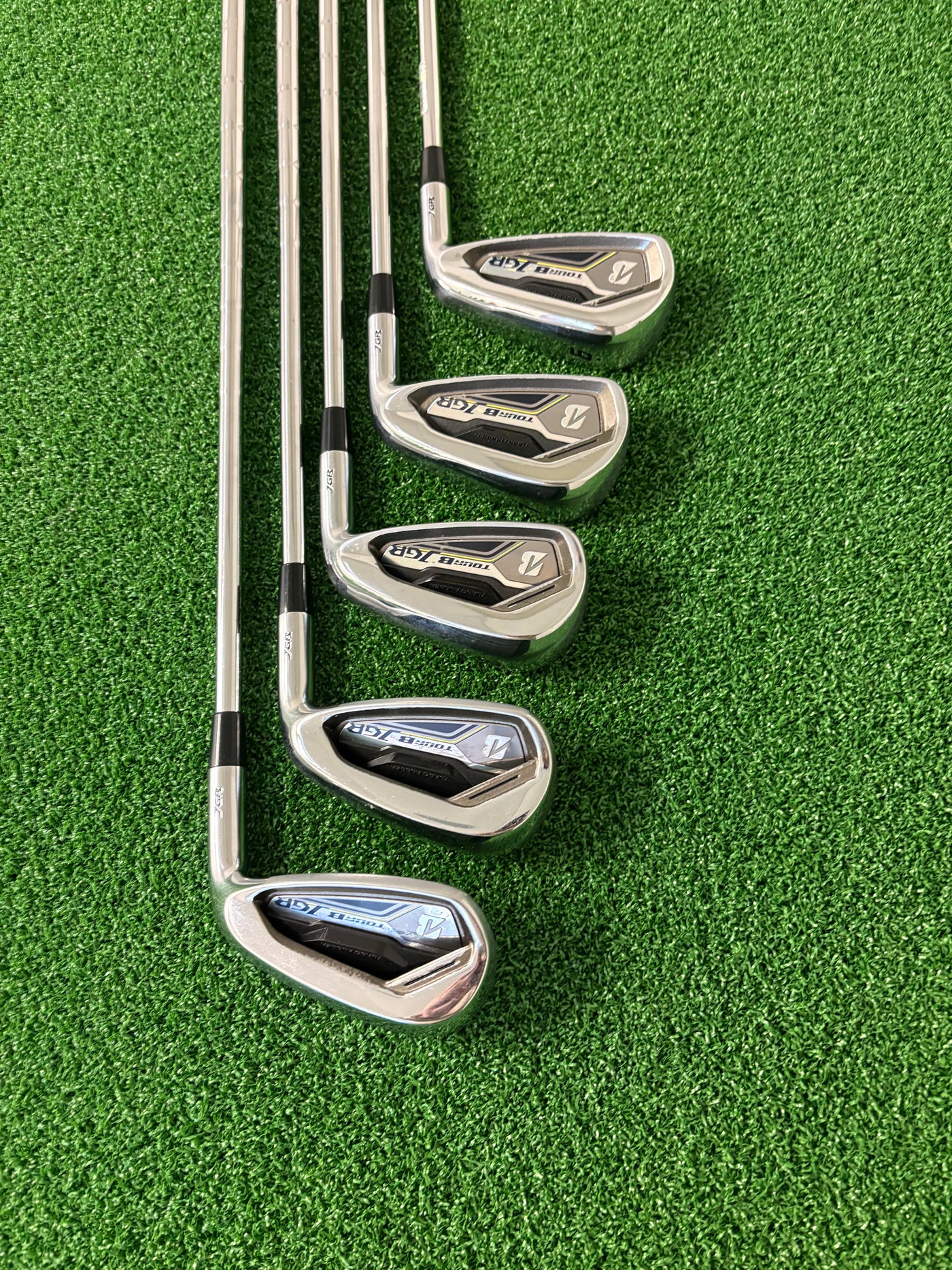 Bridgestone Tour B JGR (2019) 6-PW (Stiff)