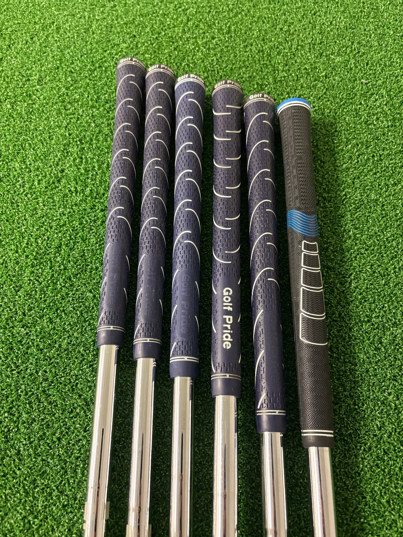 Bridgestone Tour B X-CB 5-PW (Stiff)