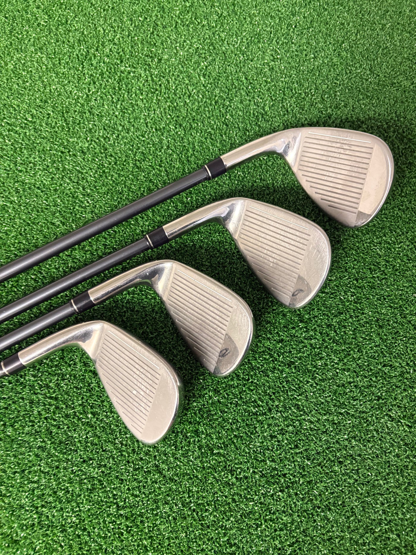 Taylormade M2 (2017) 5-PW + AW + SW (Regular)