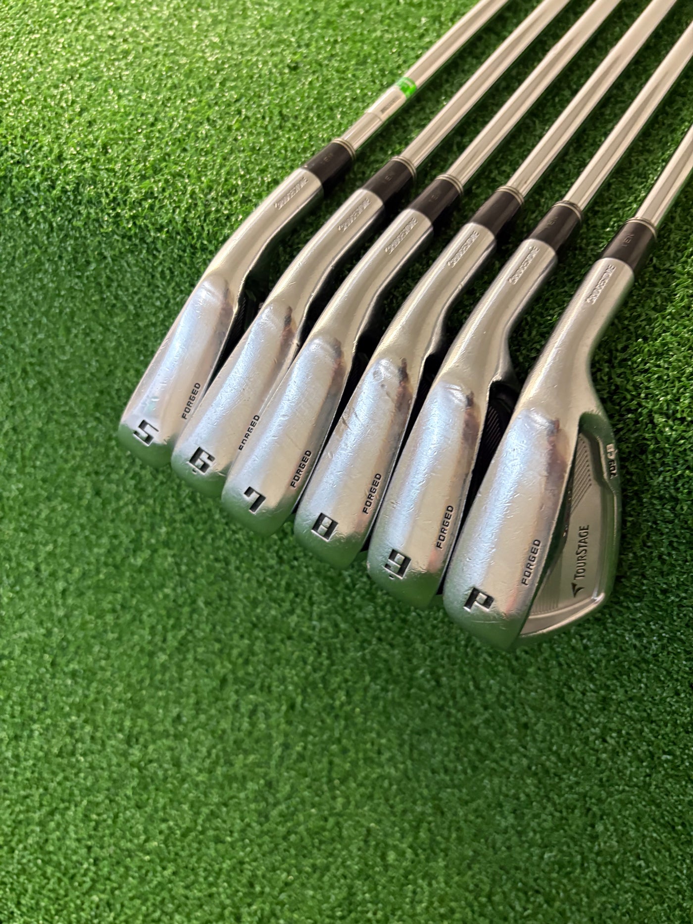 Bridgestone Tour Stage X-Blade 709CB 5-PW (Stiff)