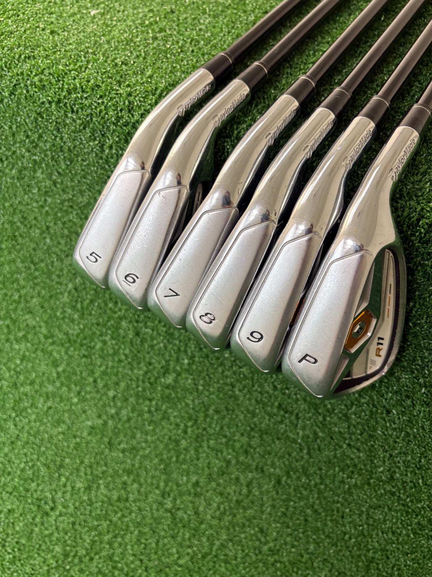 Taylormade R11 5-PW (Stiff)
