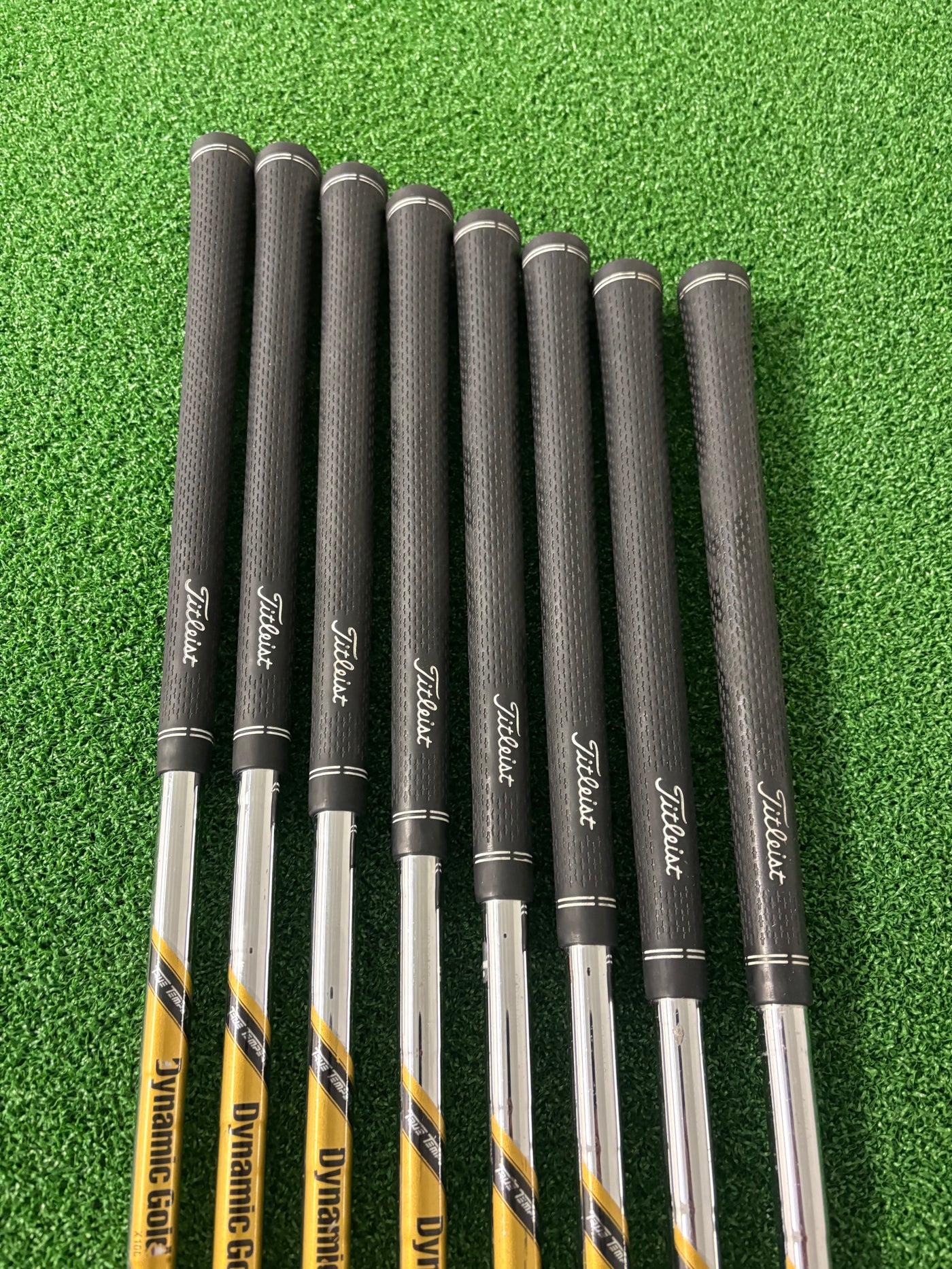 Titleist 714CB 3-PW (X-Stiff)