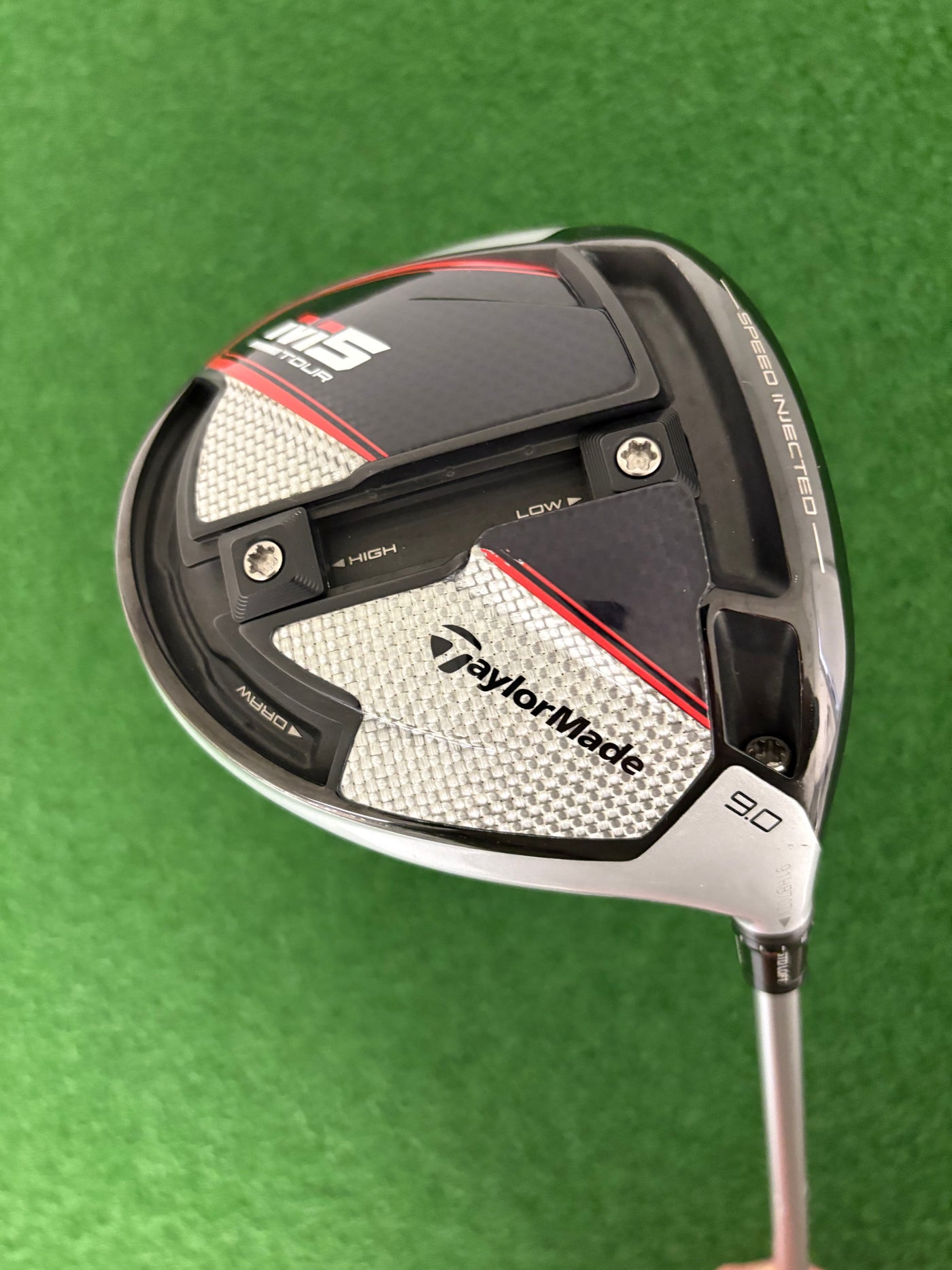 Taylormade M5 Tour 9.0* (Stiff)
