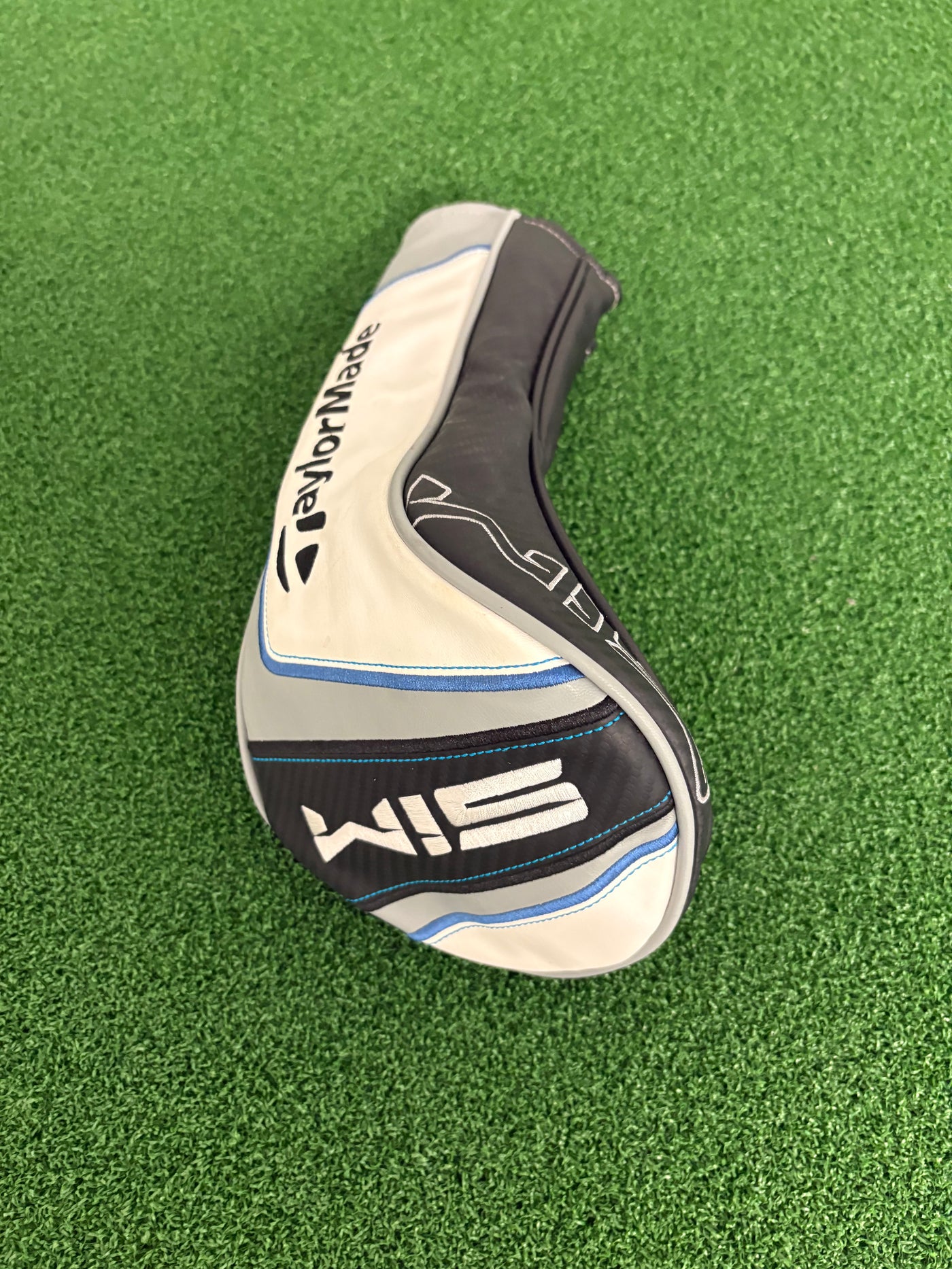 Taylormade Sim Max 10.5* (Stiff/Regular)